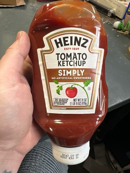 Condition photo showing New/Like New for Heinz Simply Tomato Ketchup with No Artificial Sweeteners, 31 oz Bottle