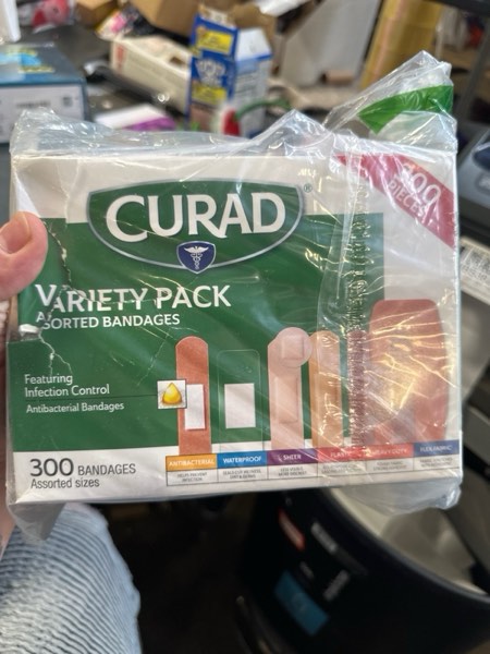 Condition photo showing New/Like New for CURAD Assorted Bandages Variety Pack, 300 Count, 6 Styles Including Antibacterial, Waterproof, Sheer, Plastic, Heavy Duty & Flex-Fabric, Protects Scrapes, Cuts & Burns, Latex-Free