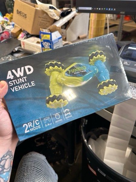 Condition photo showing New/Like New for ToyFuntasy Gesture Sensing RC Stunt Car Toy for Kids - 2.4GHz Hand Controlled Remote Control Twist Car, Birthday Gifts for 6 7 8 9 10 11 12 Year Old Boys, Lights & Music, Off-Road Vehicle Gesture Sensing Rc Car