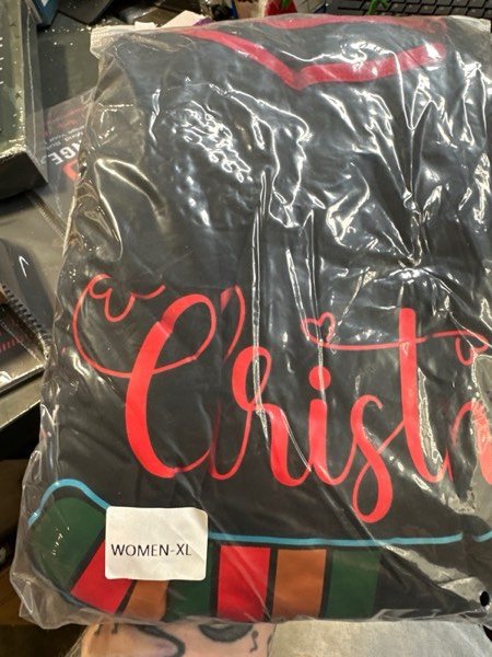 Condition photo showing New/Like New for (Women-XL) Onancehim Matching Christmas Pajamas Sets for Family, Cute Womens Mens Christmas Pjs Set Women X-Large Black Christmas