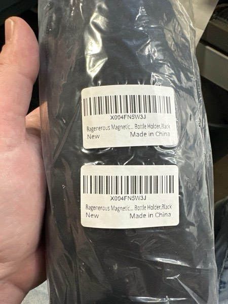 Condition photo showing New/Like New for Bagenerous Gym Magnetic Water Bottle Holder with Adjustable Shoulder Strap and Phone Pocket,Holds 30/40oz Bottle Sleeve with Handle/Handleless,7 Card Pockets Black