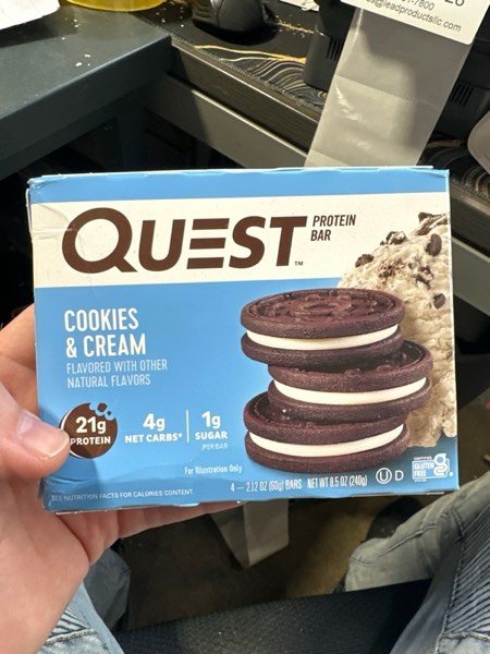 Condition photo showing New/Like New for Quest Nutrition Cookies & Cream Protein Bars, 21g Protein, 4g Net Carbs, 1g Sugar, High Fiber, Gluten Free, Keto Friendly, 4 Count Cookies And Cream 4 Count