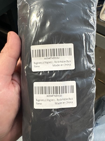 Condition photo showing New/Like New for Bagenerous Gym Magnetic Water Bottle Holder with Adjustable Shoulder Strap and Phone Pocket,Holds 30/40oz Bottle Sleeve with Handle/Handleless,7 Card Pockets Black