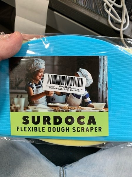 Condition photo showing New/Like New for SURDOCA Dough Scraper - 3P 7.1x4.9" Plastic Flexible Bowl Scraper, Sharp Edge & Angles Cake Scraper. Non-Slip Bakeware Decorating Tools Sculpting & Modeling Tools - Blue+Yellow+Blue 18x12.5cm/7.1x4.9'' Blue+Yellow+Blue