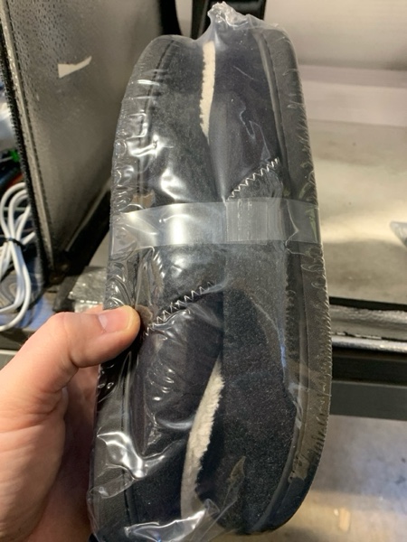 Condition photo showing New/Like New for (39-40) NewDenBer Women's Cozy Memory Foam Slippers Soft Fleece Lined Slip on Indoor Outdoor House Shoes 5-5.5 5. Black