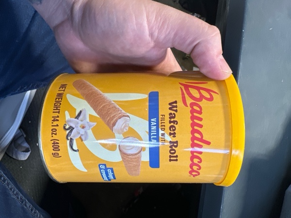 Condition photo showing New/Like New for Bauducco Wafer Rolls, Vanilla, 14.1 oz (Pack of 1) - Crispy Cream-Filled Cookies - Gourmet Rolled Wafer Sticks - Premium Dessert Treat - Perfect for Coffee, Parties & Gift Baskets - Family Sharing Snack