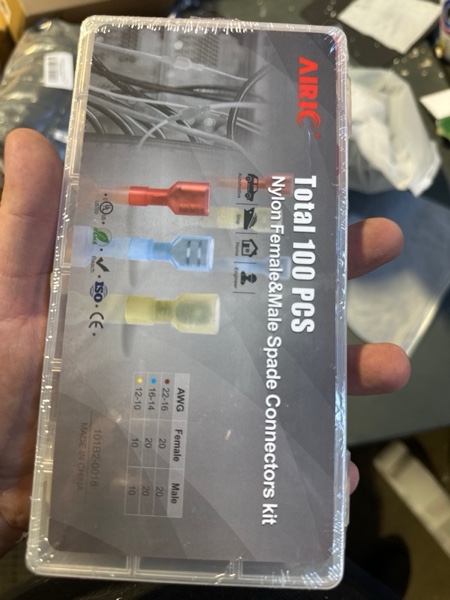 Condition photo showing New/Like New for AIRIC UL Listed Nylon Spade Quick Disconnect Connectors Kit, 22-10 Gauge Male and Female Electrical Connector Wire Spade Crimp Terminals, Wiring Crimps Insulated Terminal Assortment Kits, 100 Pcs Spade-100pcs