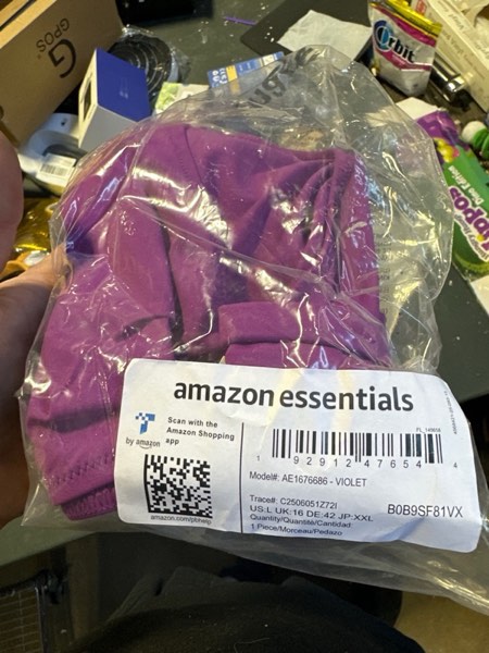 Condition photo showing New/Like New for Amazon Essentials Women's (US Large)