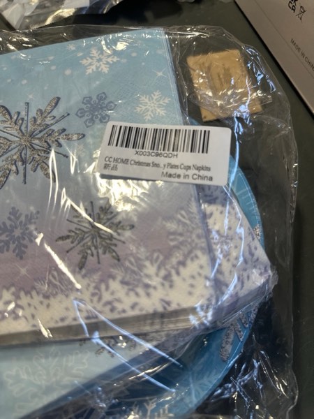Condition photo showing New/Like New for CC HOME Blue Snowflake Birthday Paper Plates Napkins Xmas Winter Wonderland Disposable Tableware Set Party Supplies Christmas Theme Dinnerware Sets Serves 24 Guests for Party Plates Napkins 88PCS