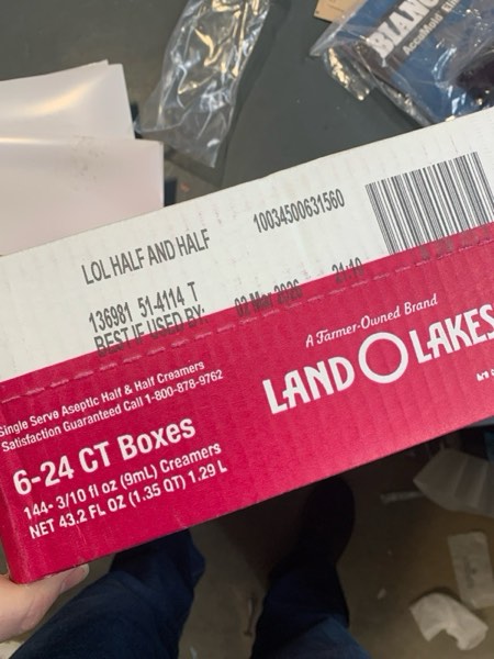 Condition photo showing New/Like New for Land O Lakes Mini Moo’s Half & Half Creamer Singles, Shelf-Stable, 24 Count (Pack of 6)