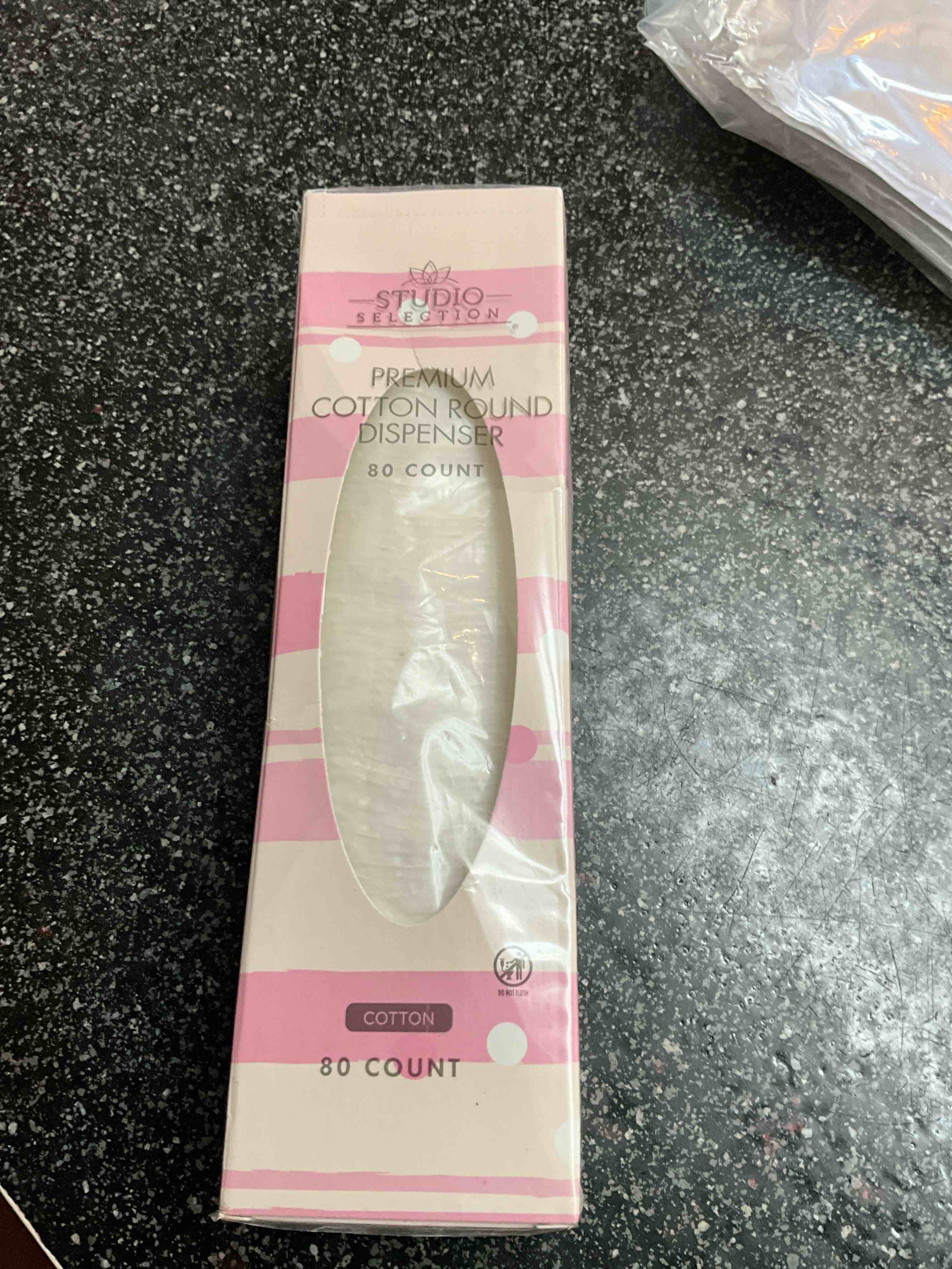 Studio Selection - Premium Cotton Round Dispenser - 80 count 