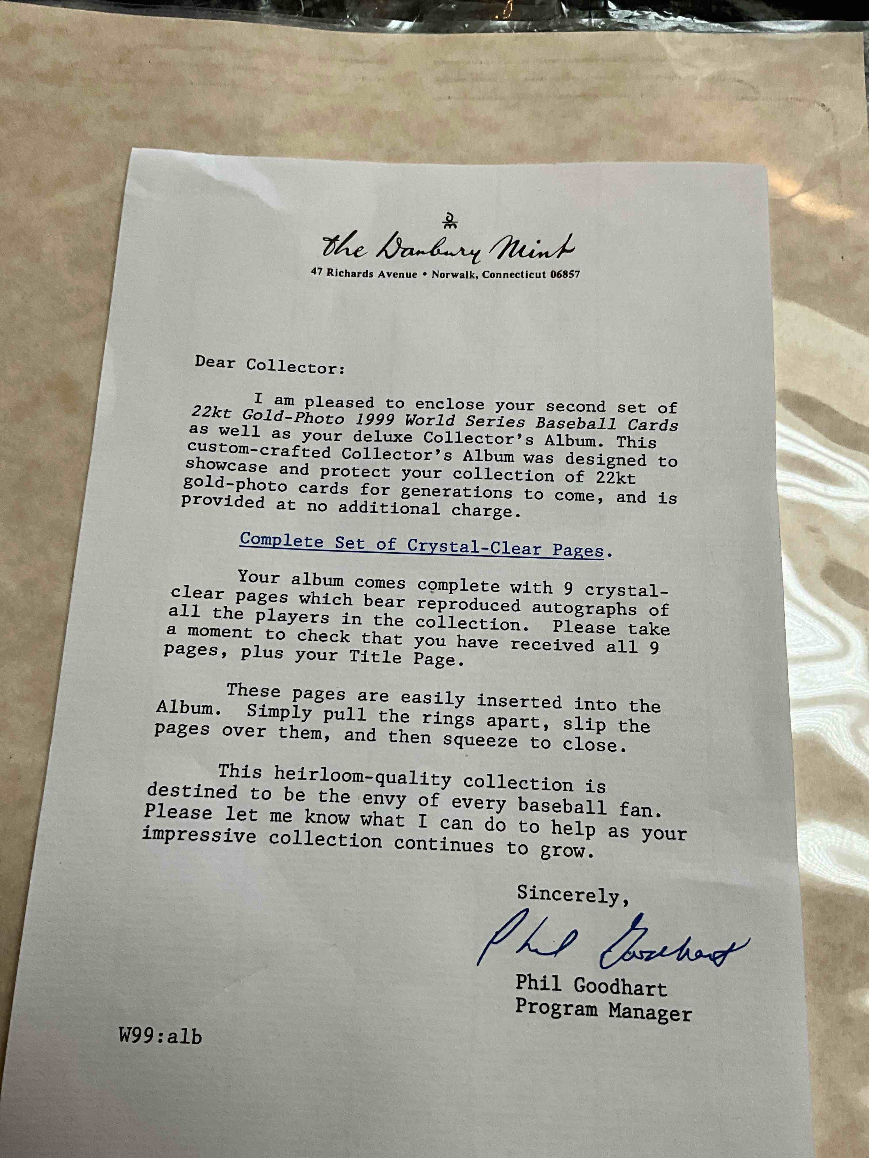 The Danbury Mint - 1999 World Series - 22kt Gold Photo Cards - 2  - **Cert. of Auth.**