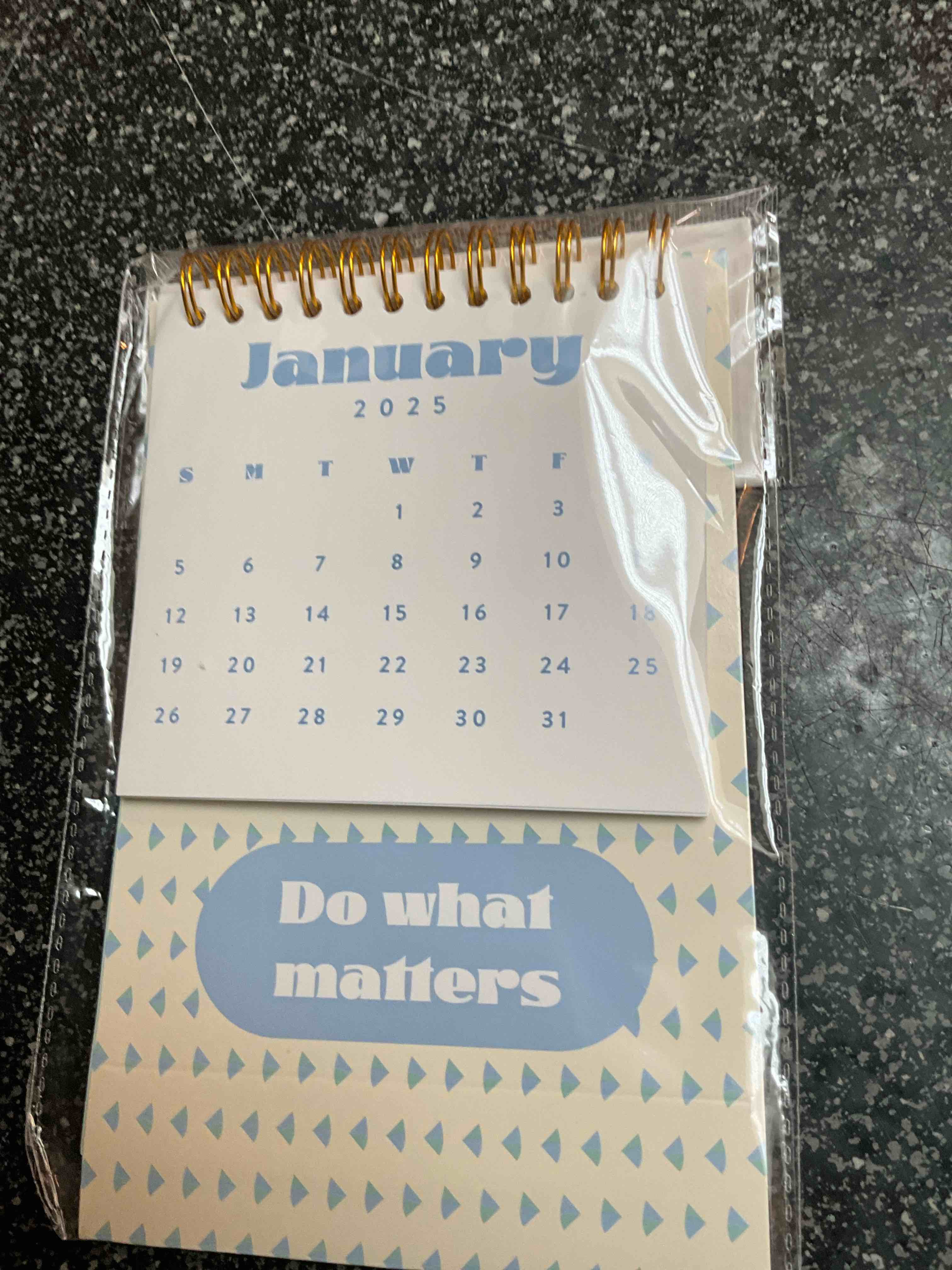 Mini Desk Calendar - 12m/2025 