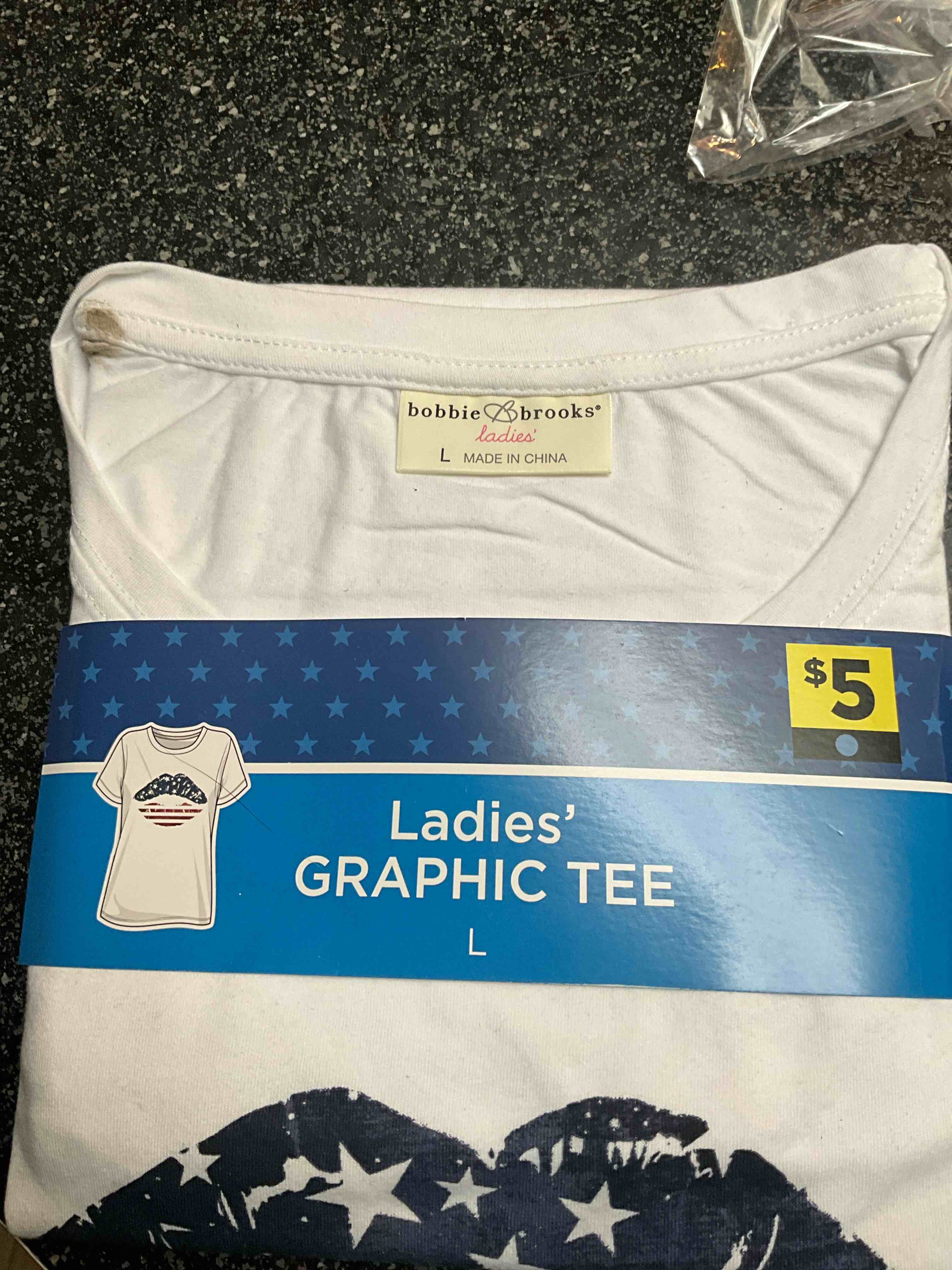 Ladies Graphic T-Shirt - size - L 