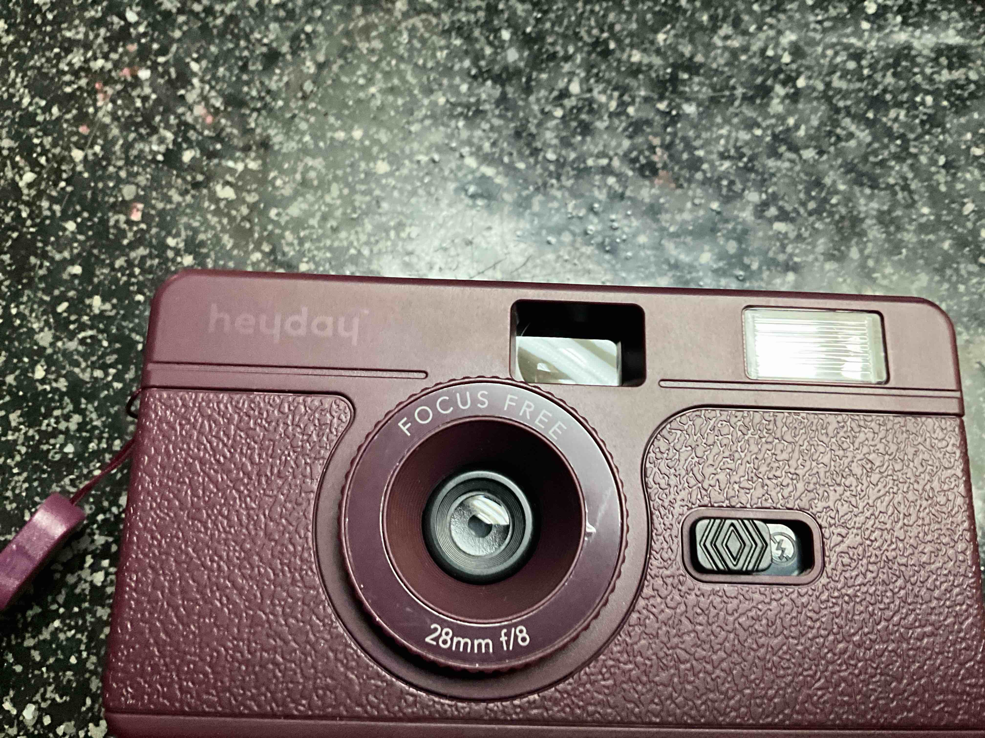 Heyday - Instant Camera - with Batteries & Film 