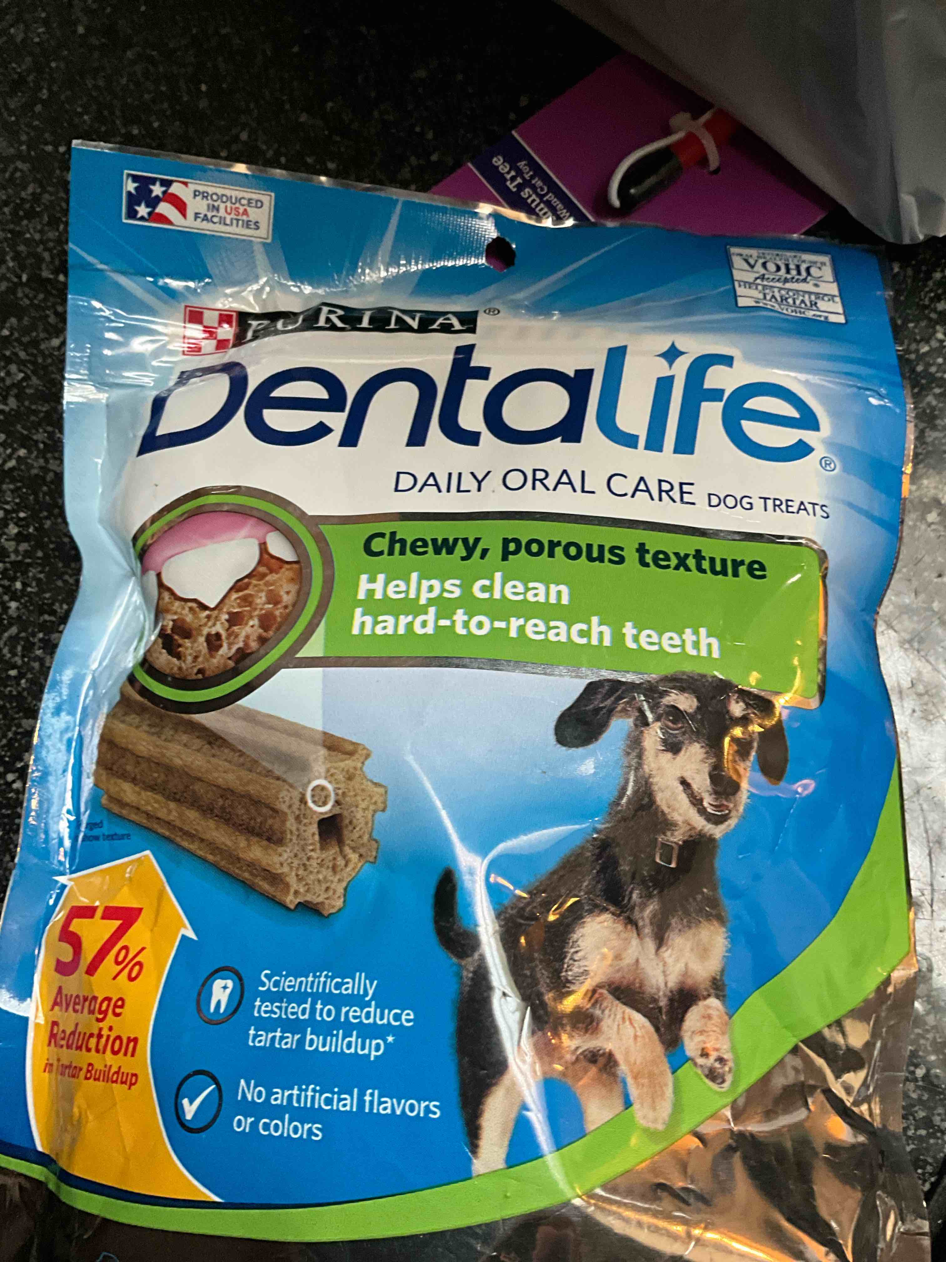 Purina DentaLife Made in USA Facilities Toy Breed Dog Dental Chews, Daily Mini - 24 Treats