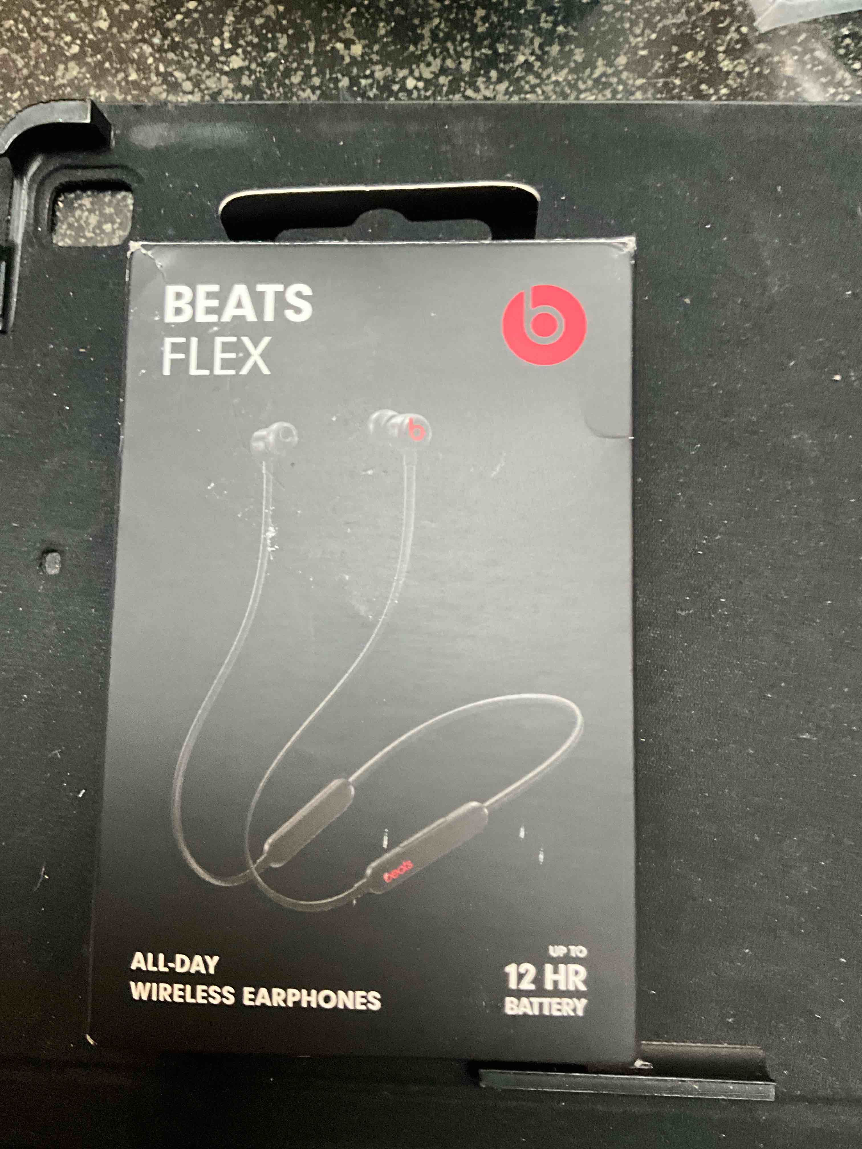 Beats Flex Wireless Earbuds - Apple W1 Headphone Chip, Magnetic Earphones, Class 1 Bluetooth, 12 Hours of Listening Time, Built-in Microphone - Black