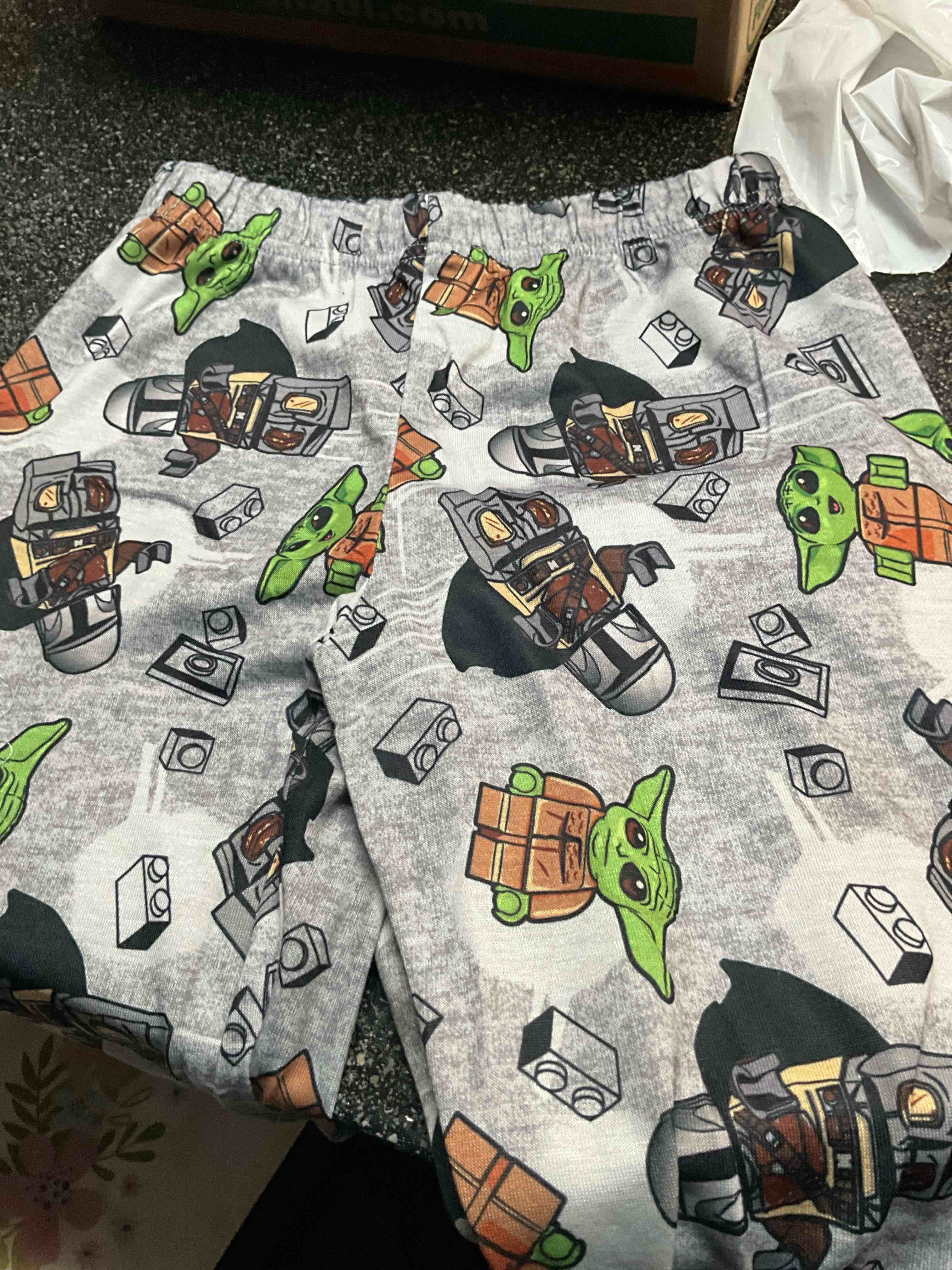 Lego - Star Wars - Mandalorian - PJ Pants  - size - 6/7 
