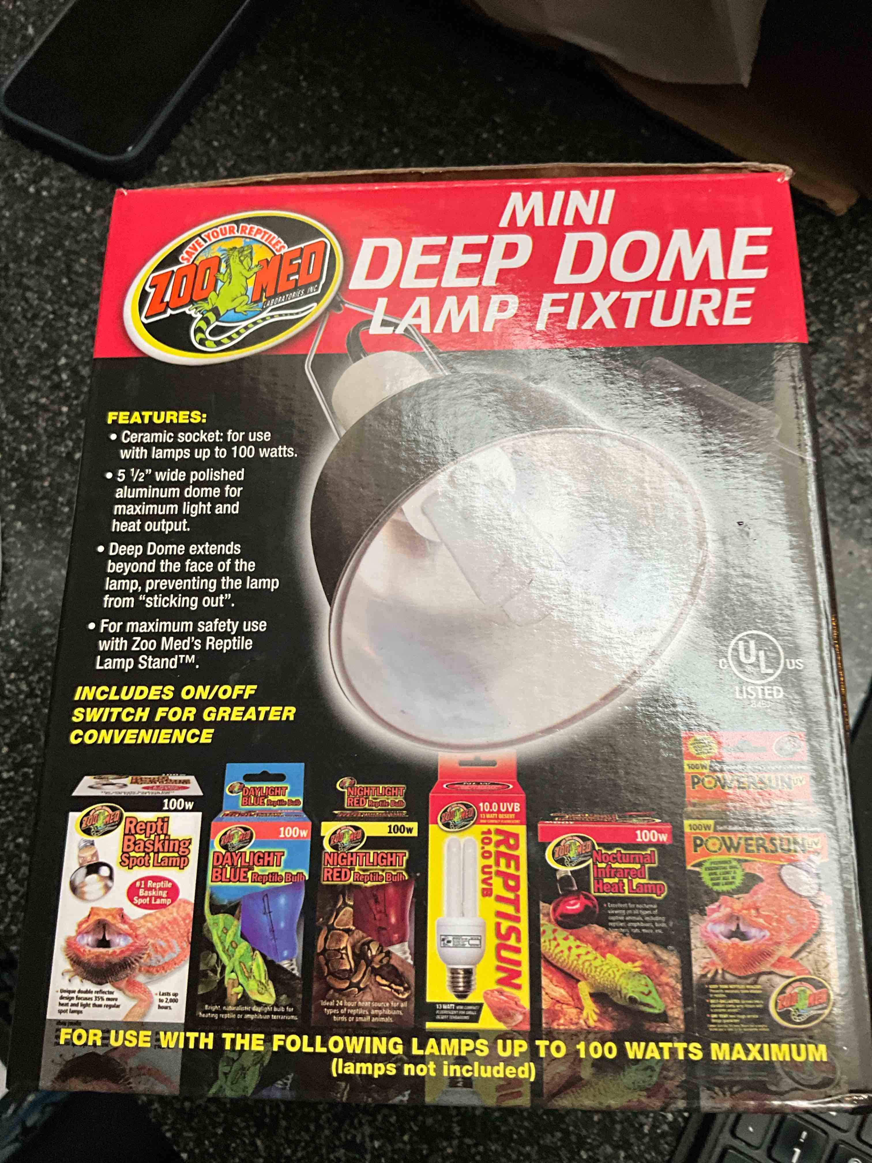 Zoo Med Mini Deep Dome Lamp Fixture with 5.5-Inch Dome, Black