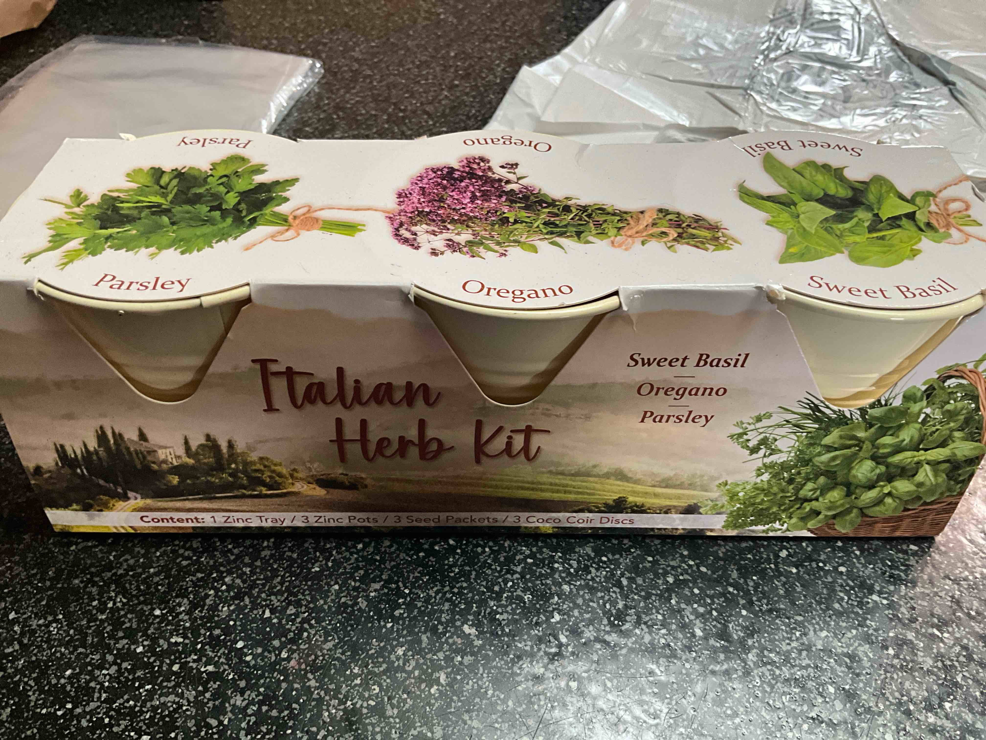 Italian Herb Kit - Sweet Basil - Oregano - Parsley   
