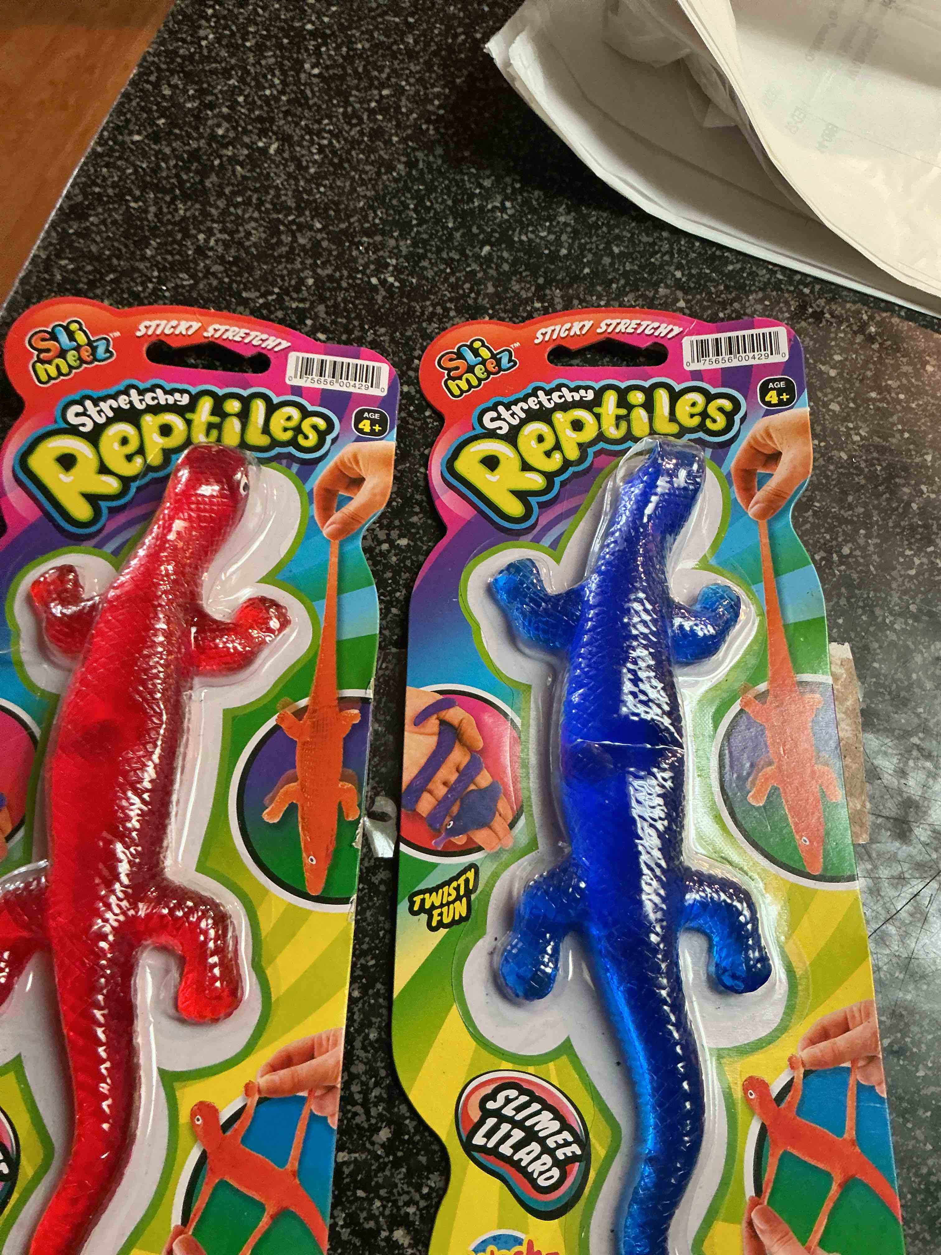 Sticky Stretchy Slime Lizard Blue/Red 