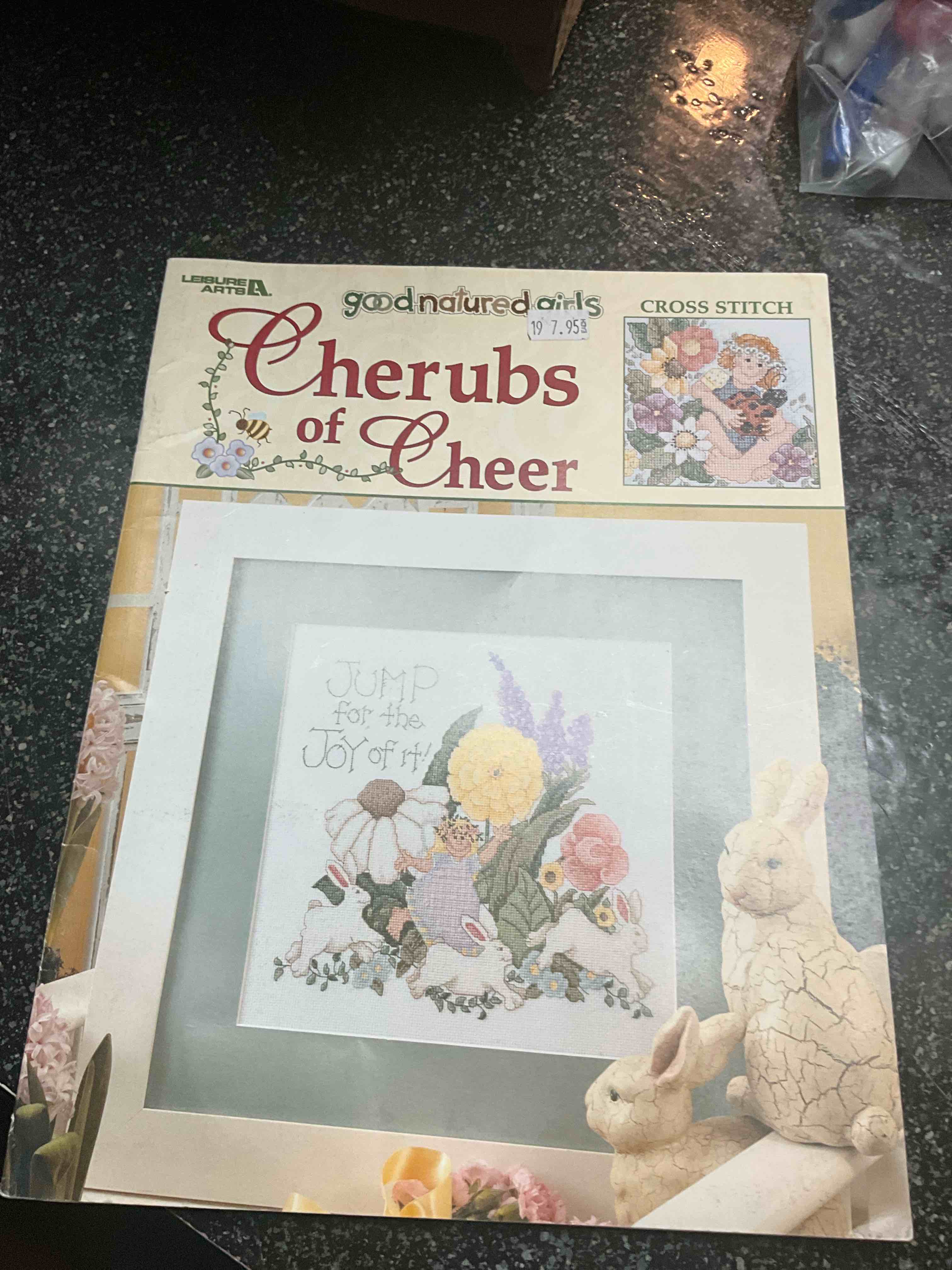 Leisure Arts - Good Natured Girls - Cherubs of Cheer - Cross Stitch 
