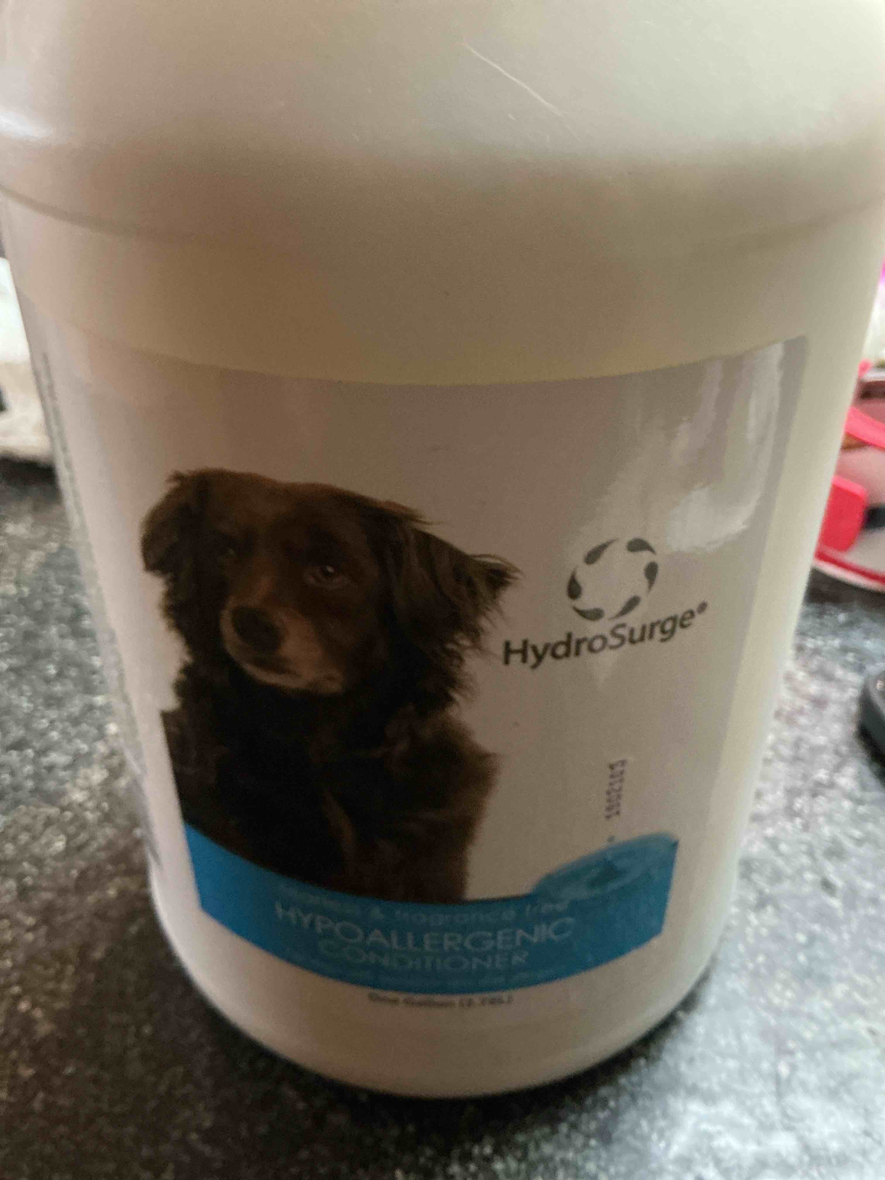 Hydrosurge Hypoallergenic Pet Conditioner - 1 gallon 