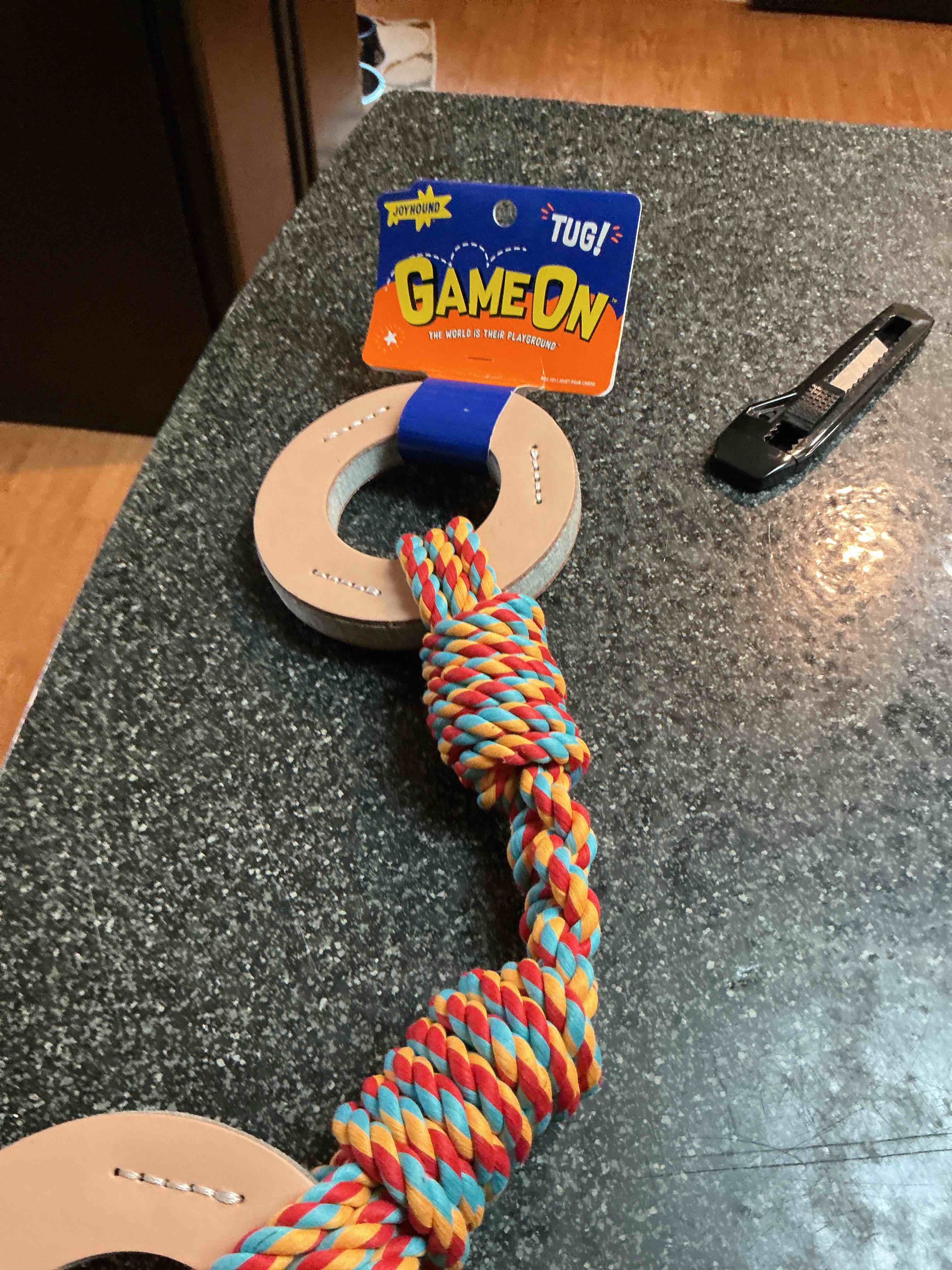 Joyhound Tug Game On 