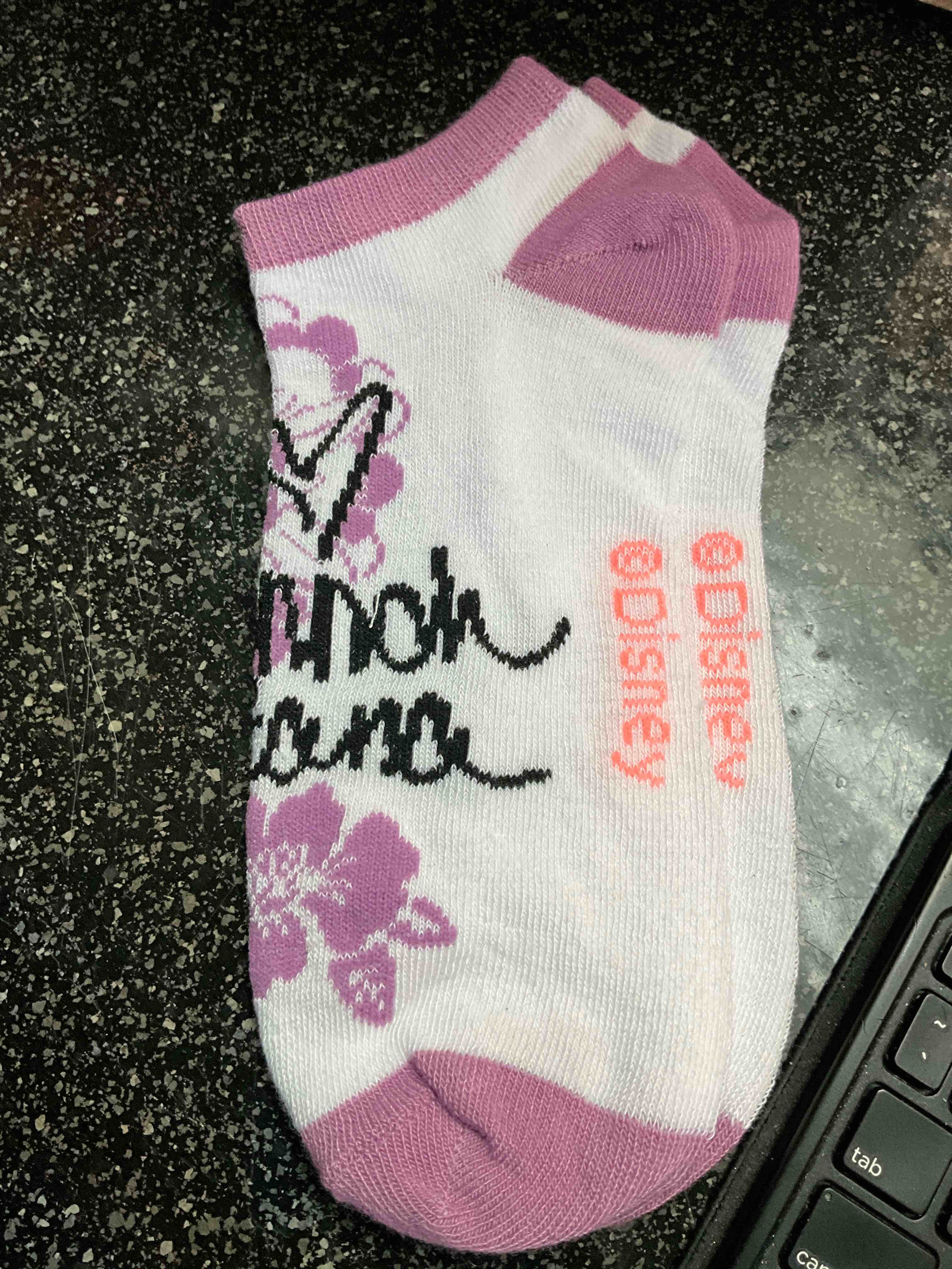 Disney - Hannah Montana Socks - size 5-9 