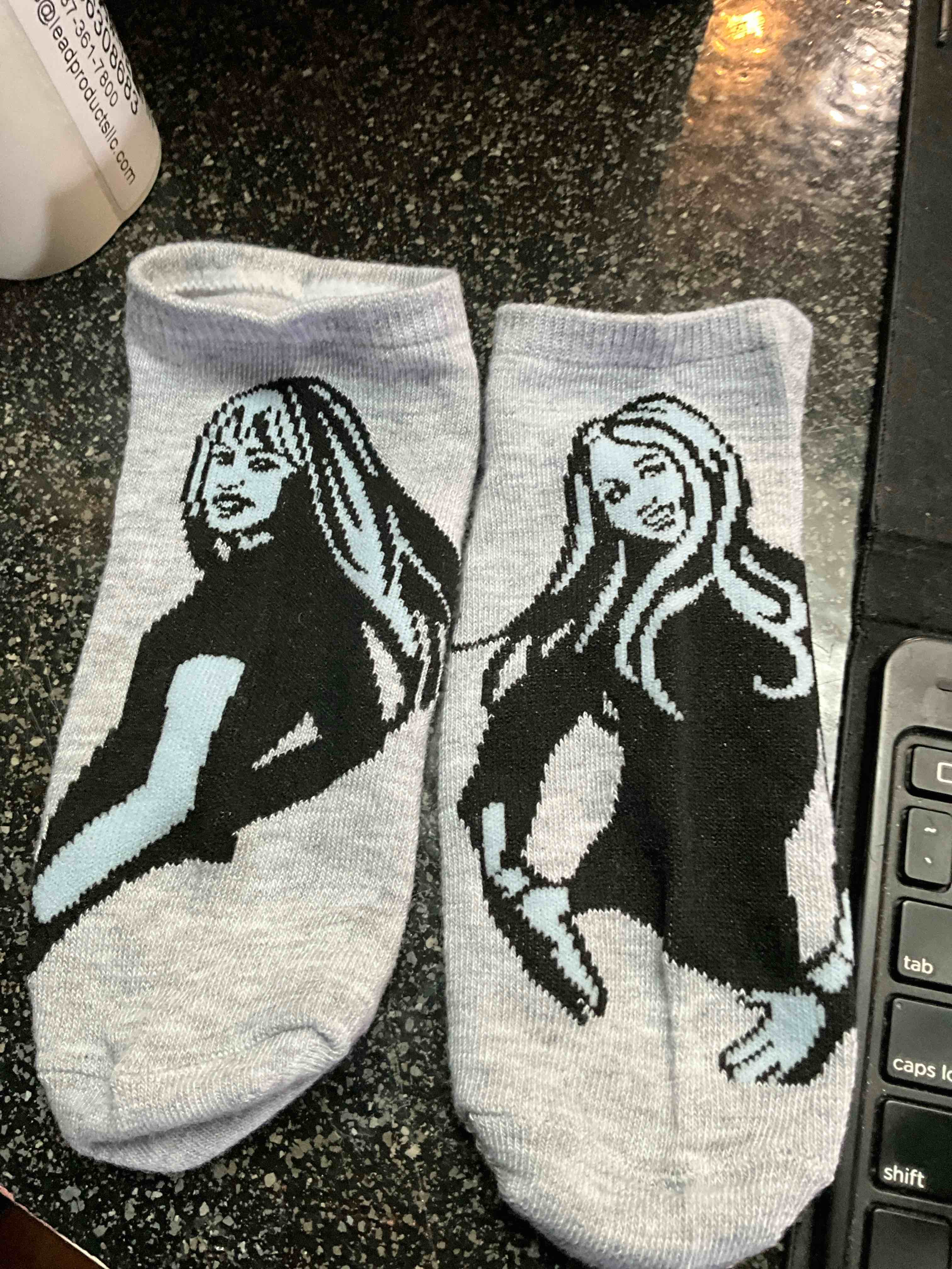 Disney - Hannah Montana Socks - size 5/9 