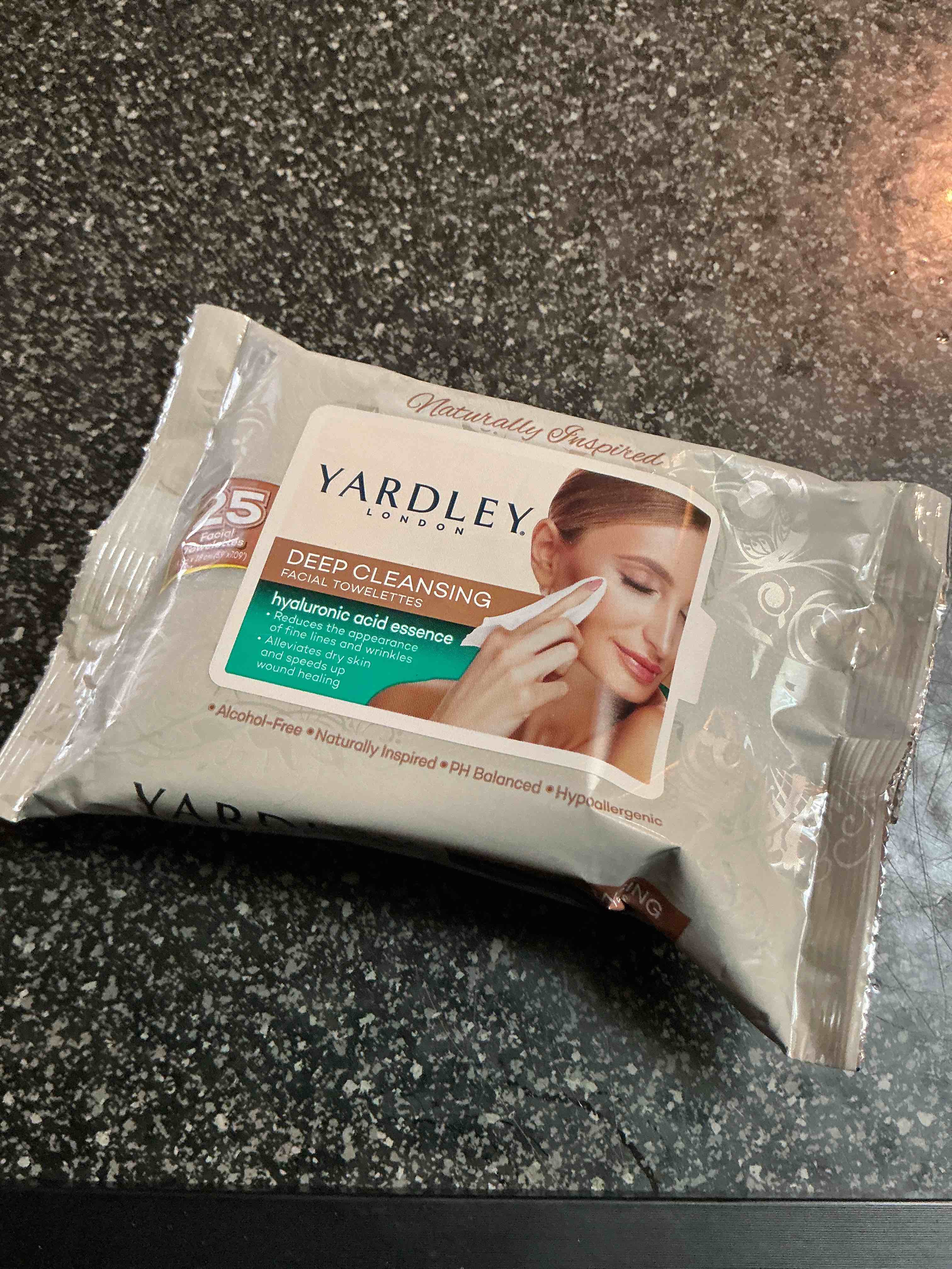 Yardley 25 Deep Cleansing Face Wipes 