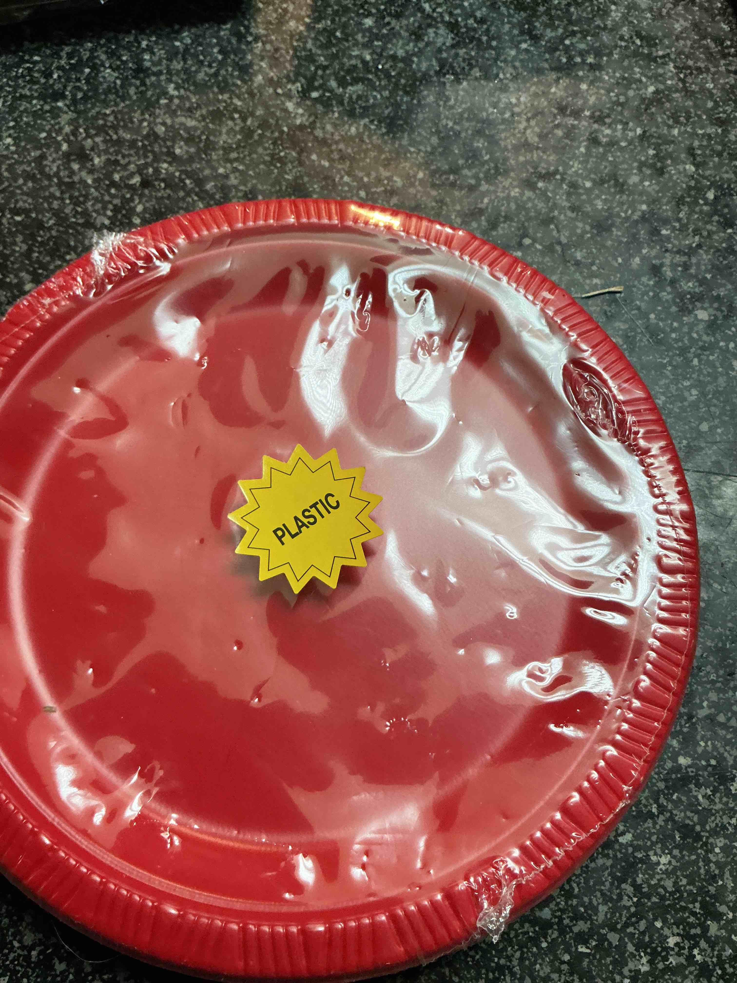 Red 12 Plastic Plates 7” X 7” 