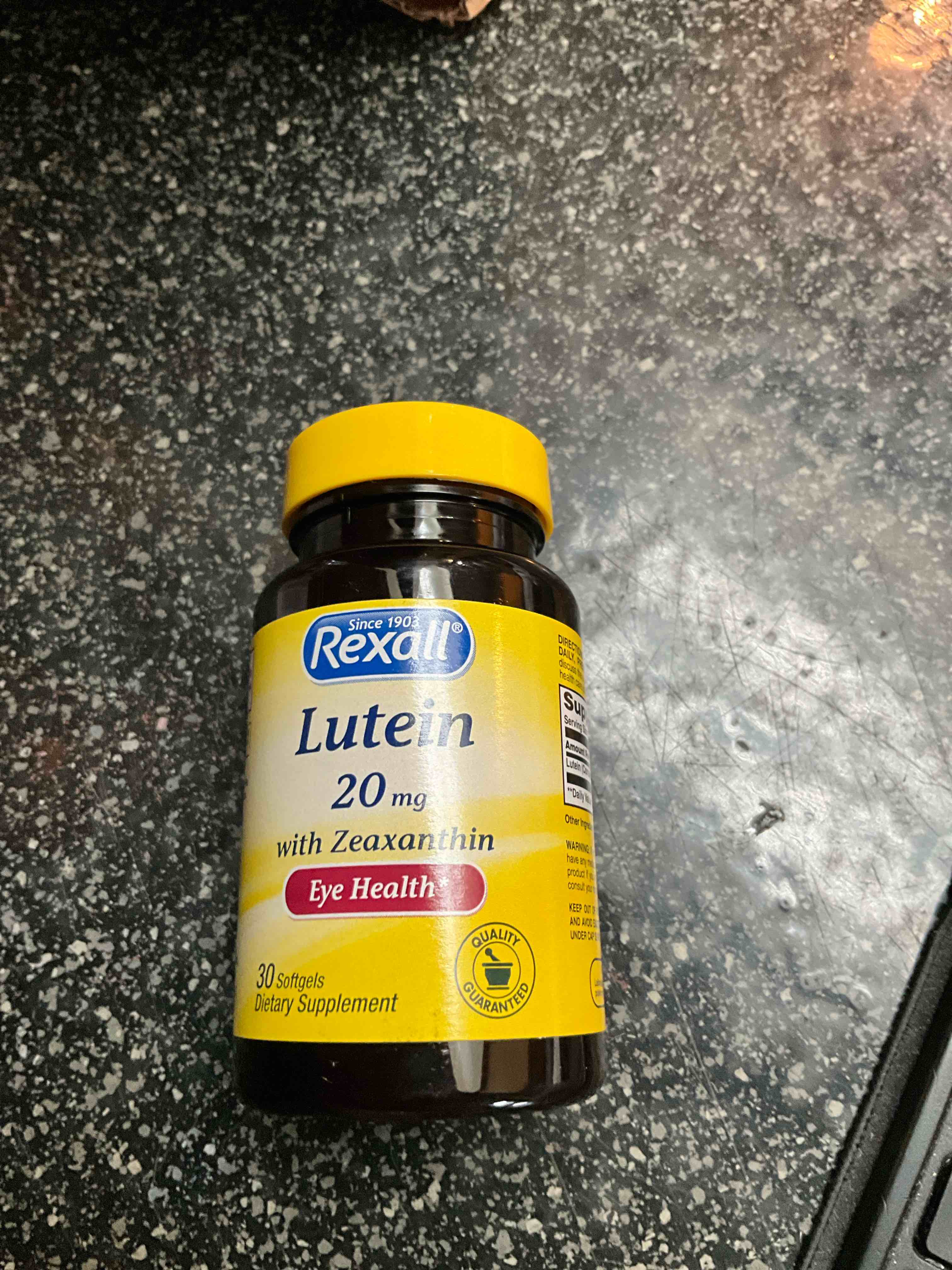 Rexall - Lutein - 20 mg with Zeaxanthin - Eye Health - 30 softgels 