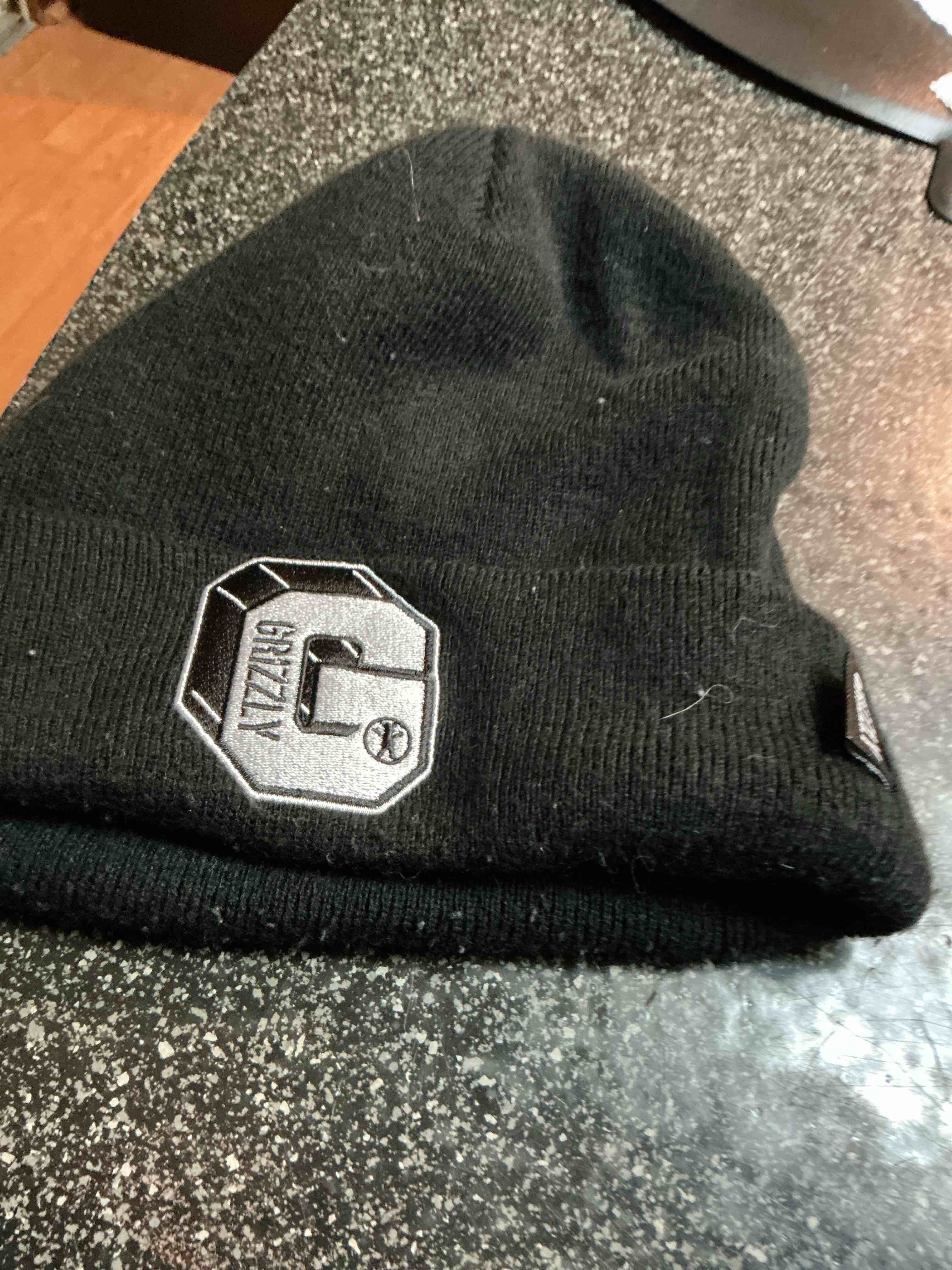 Black Grizzly  Men Hat