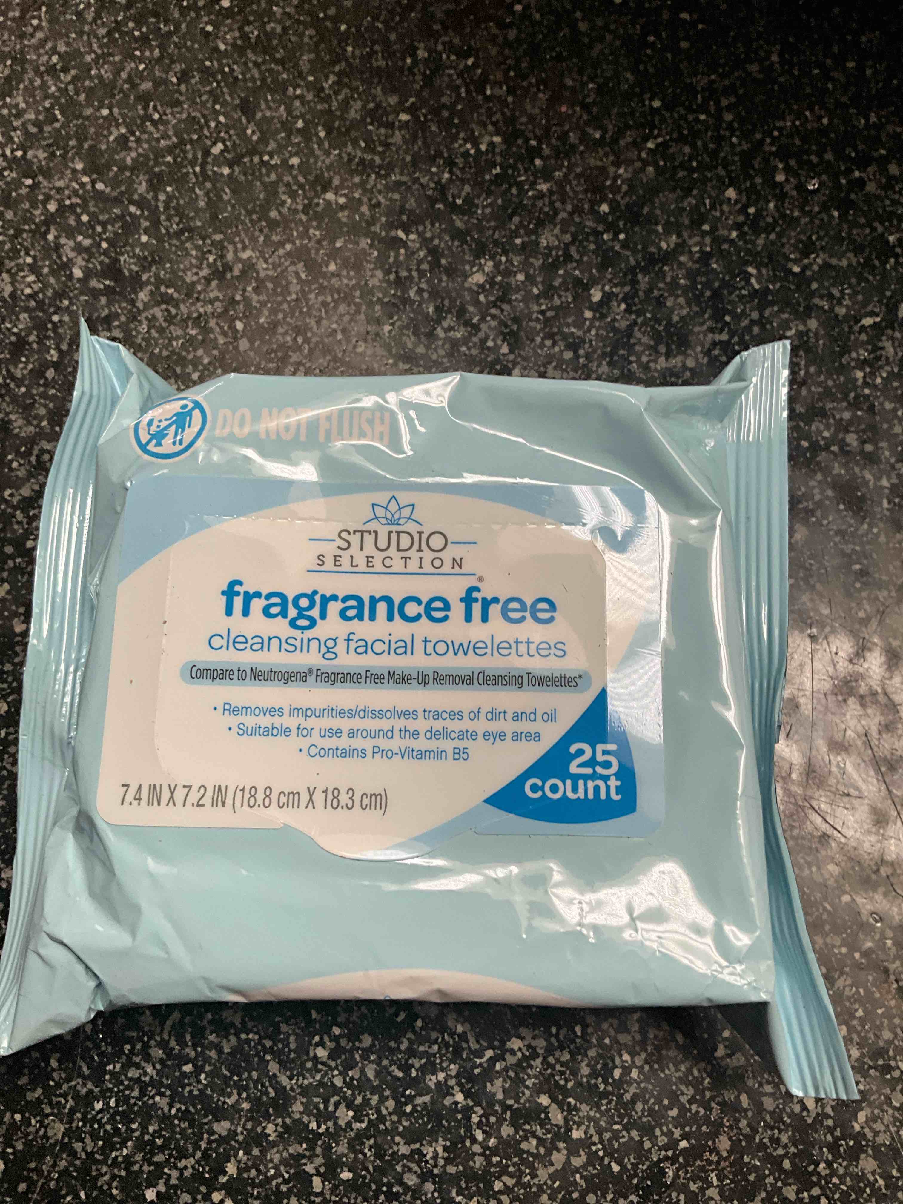 Studio Selection - Fragrance Free - Cleansing Facial Towelettes - 25 count 