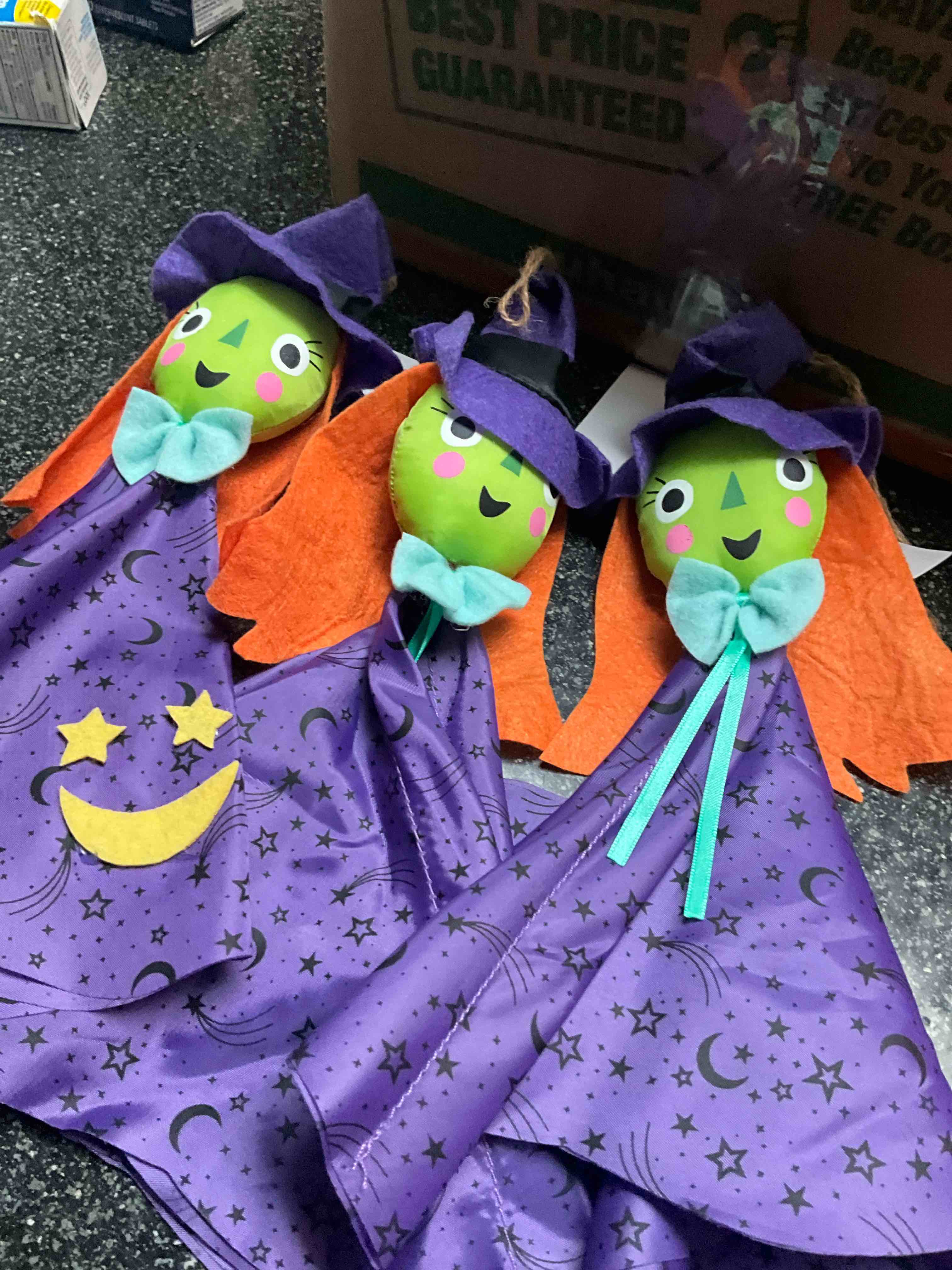 Hanging - Pose able - Witches