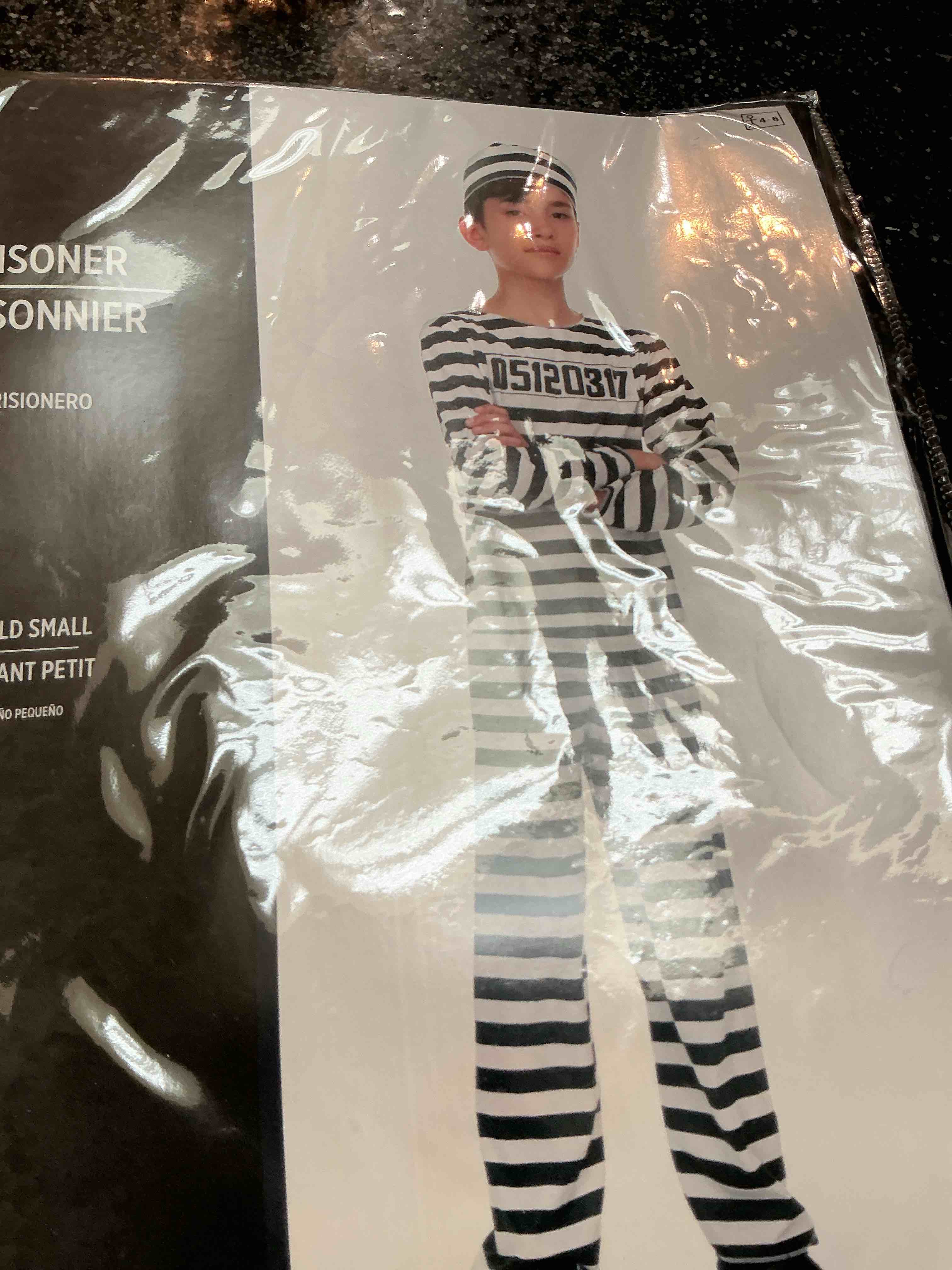 Prisoner Halloween Costume   Size Child S. 