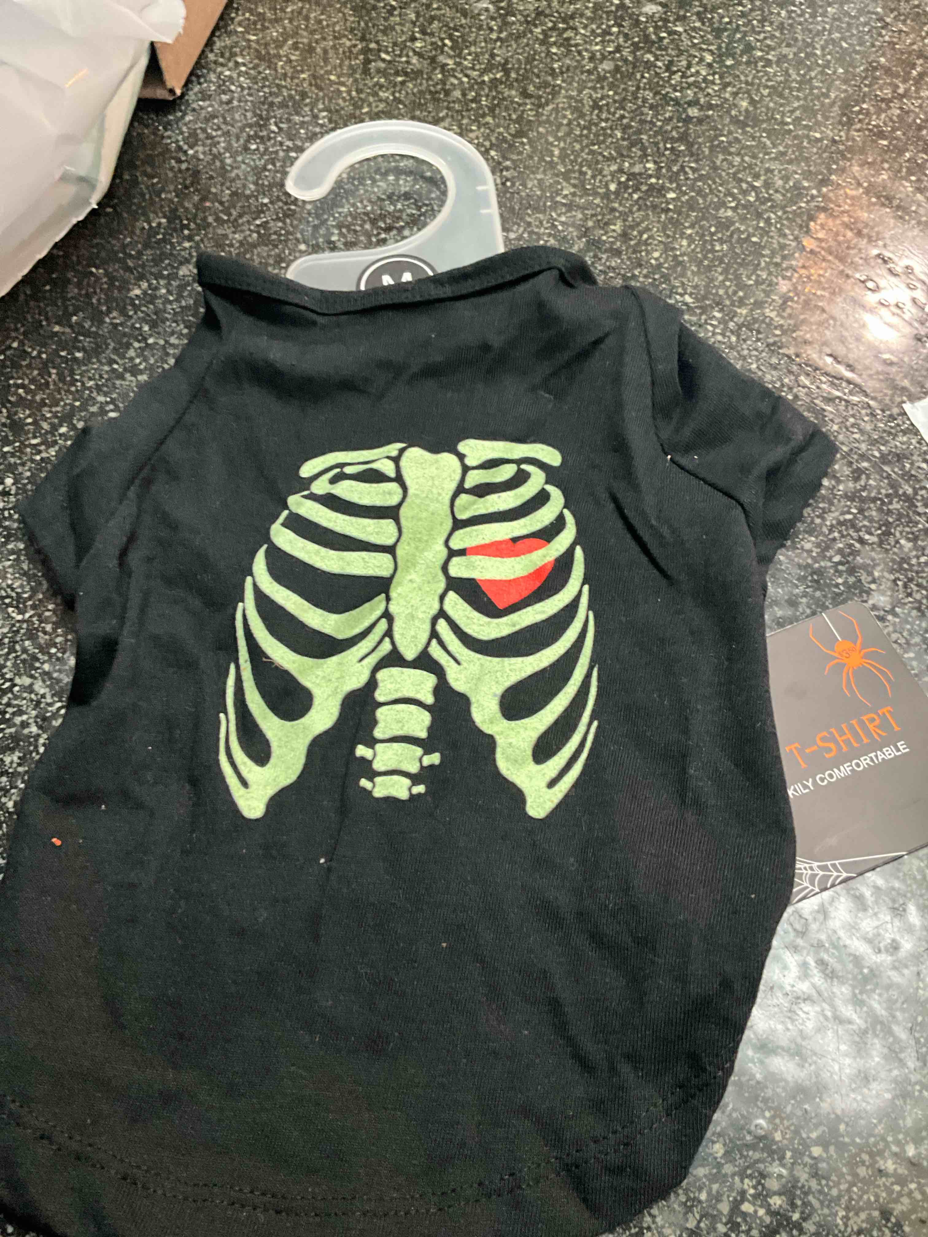Pet T-Shirt - Spookily Comfortable - - Size - M 