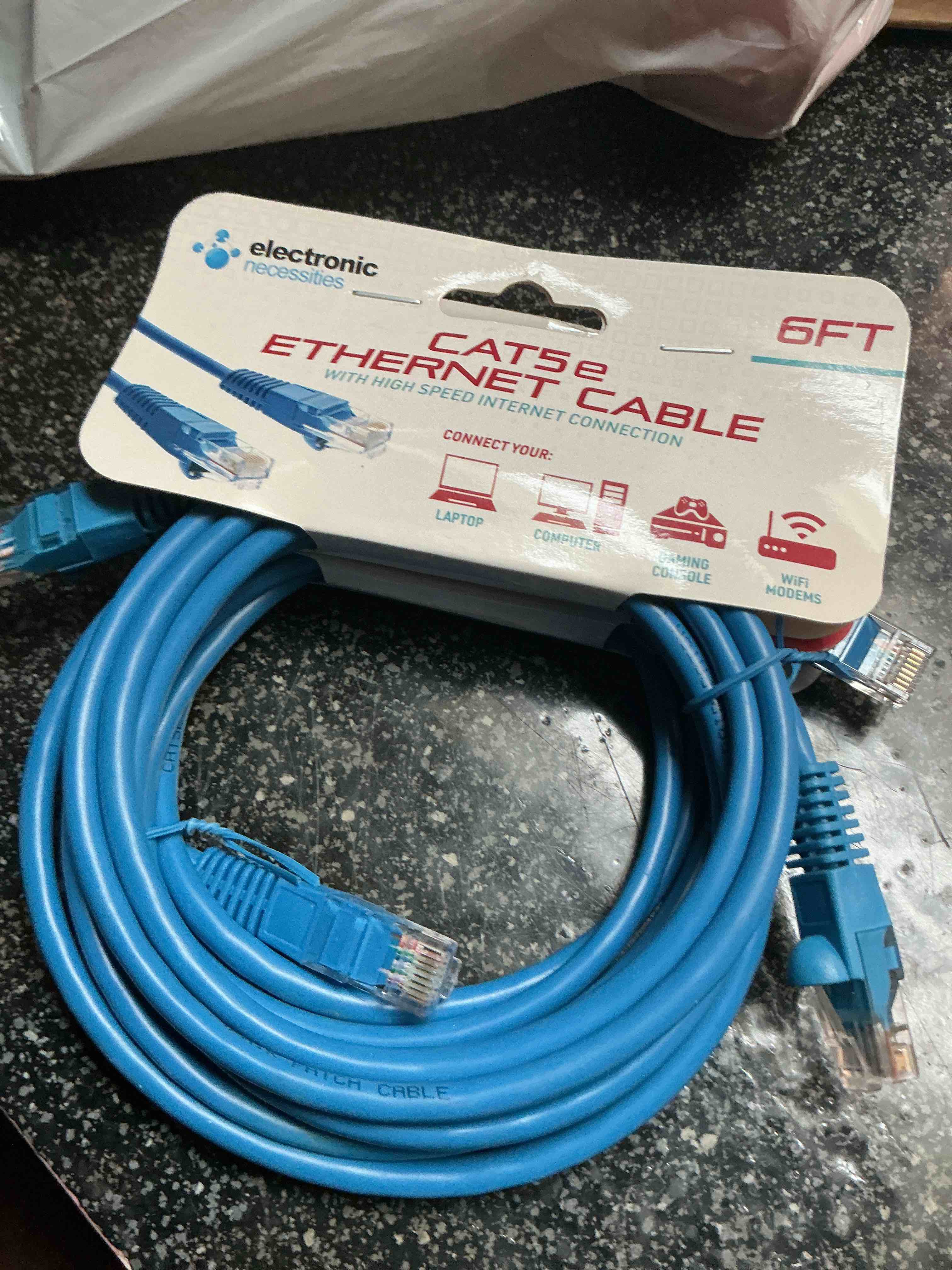 CAT5e - Ethernet Cable - 6ft. - with high speed internet connection