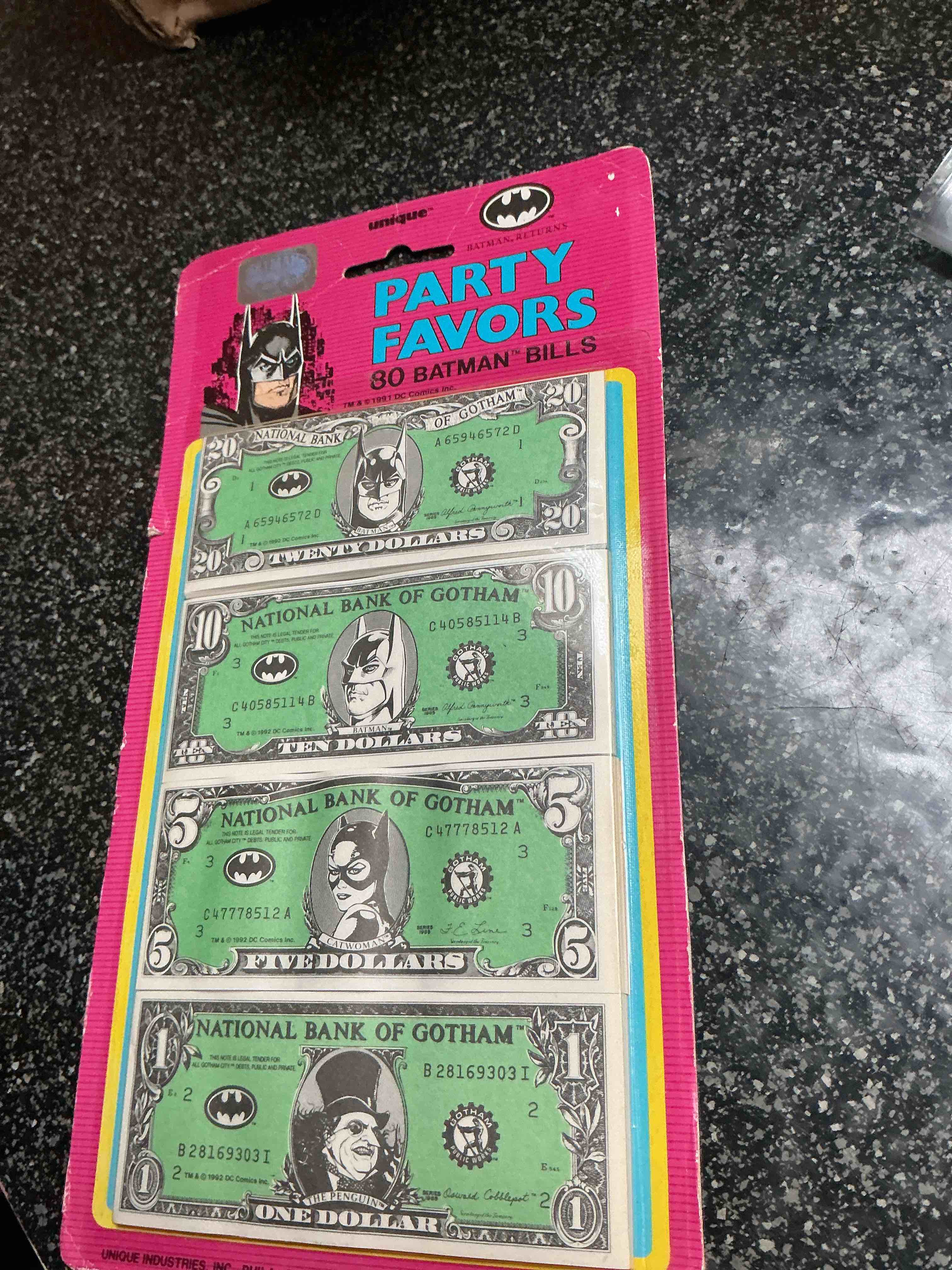 Party/Game - Favors - 80 Batman Bills