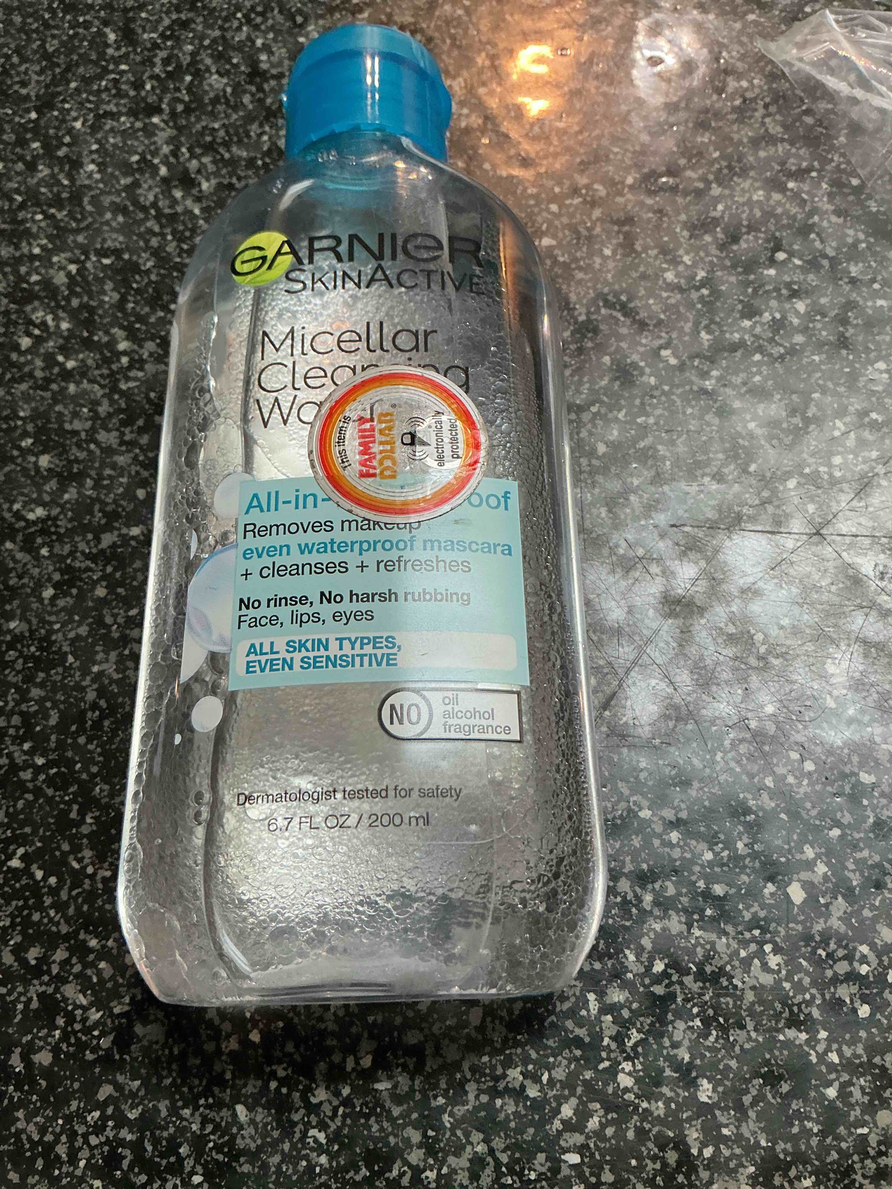 Garnier  Cleansing Water  Skin Active 
