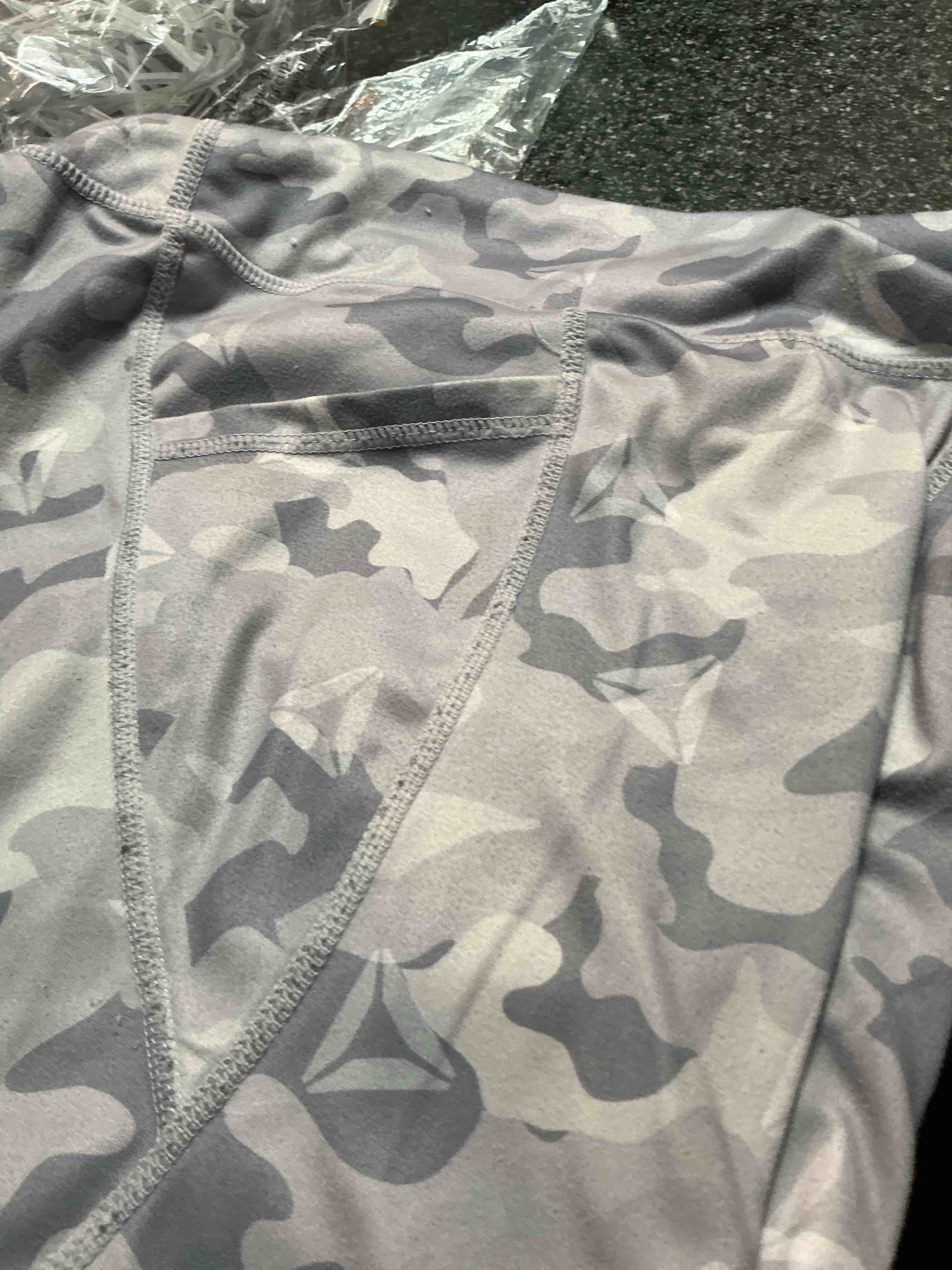 Reebok Yoga Pants Size L 