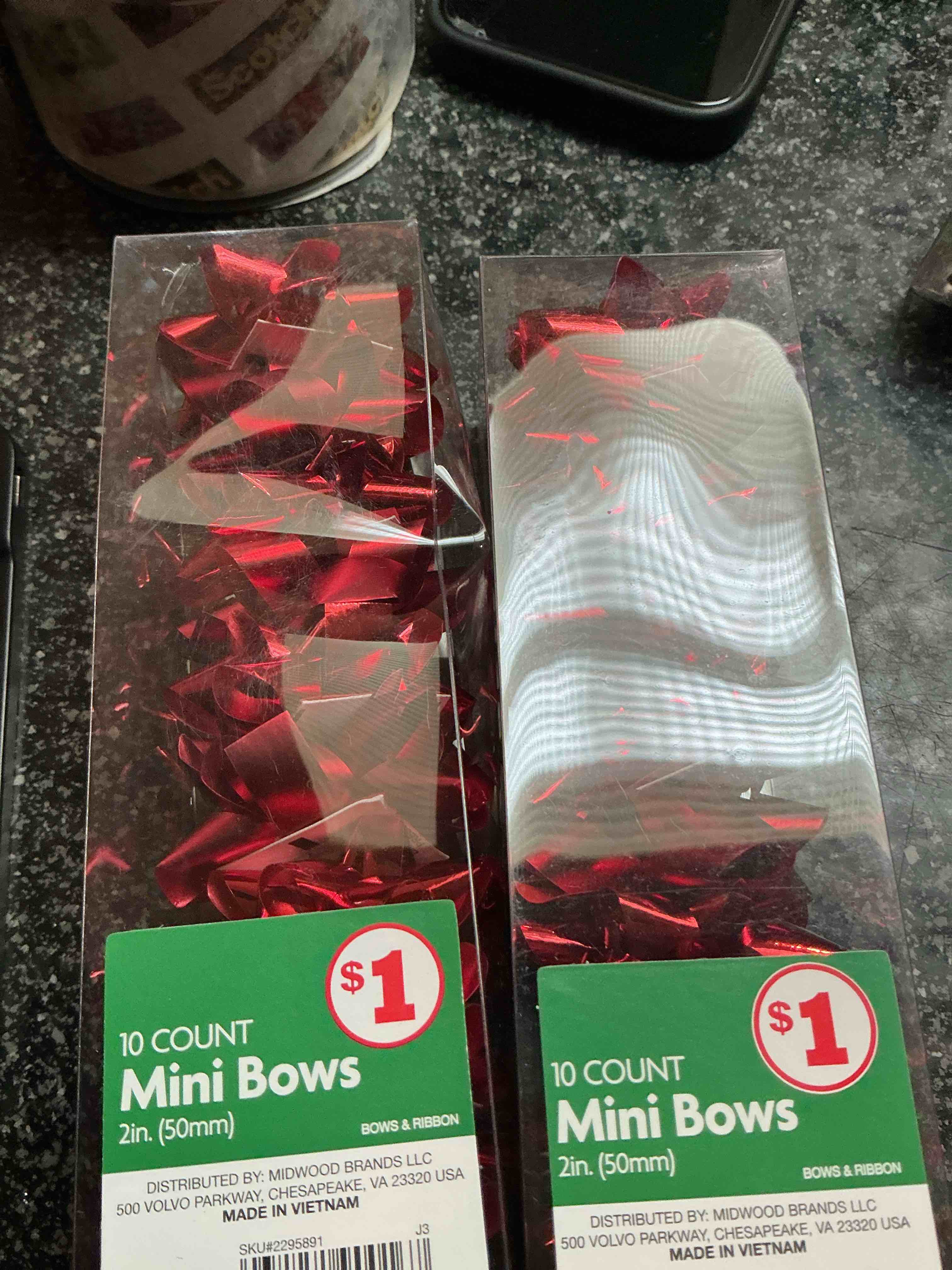 10 Count Mini Bows  Red In Color 