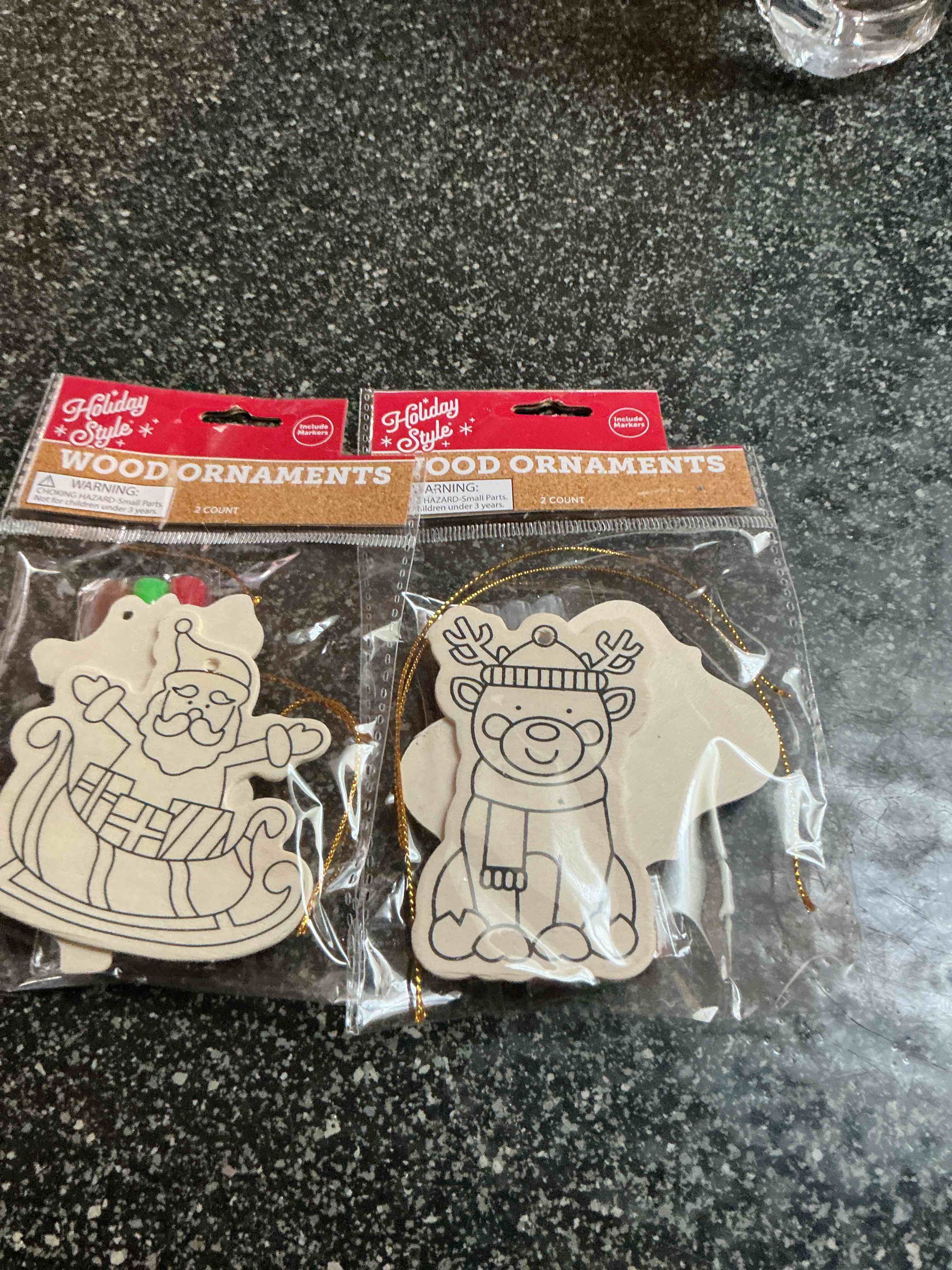 Holiday Style Wood Ornament 