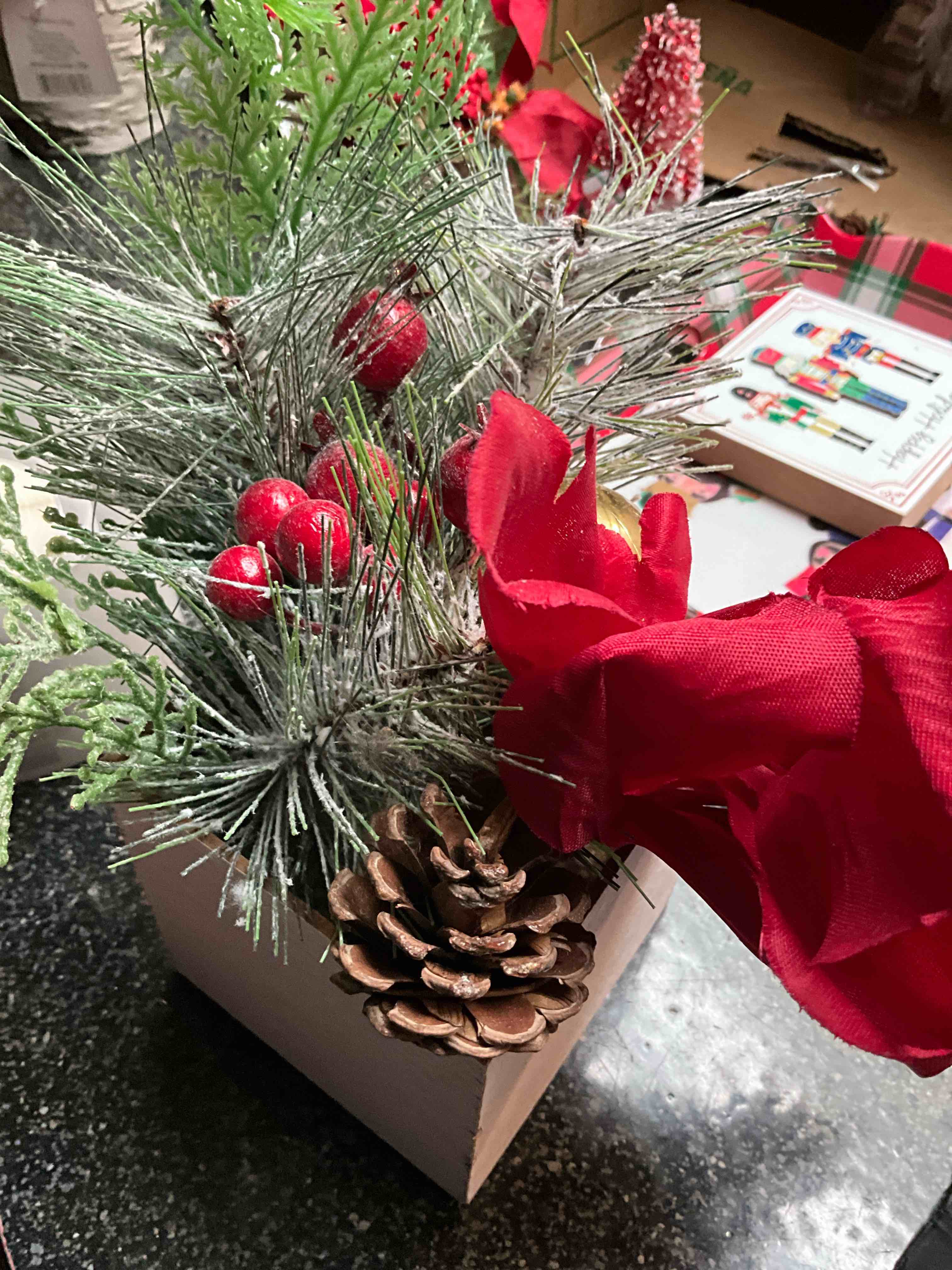Holiday Decorative Arrangement
