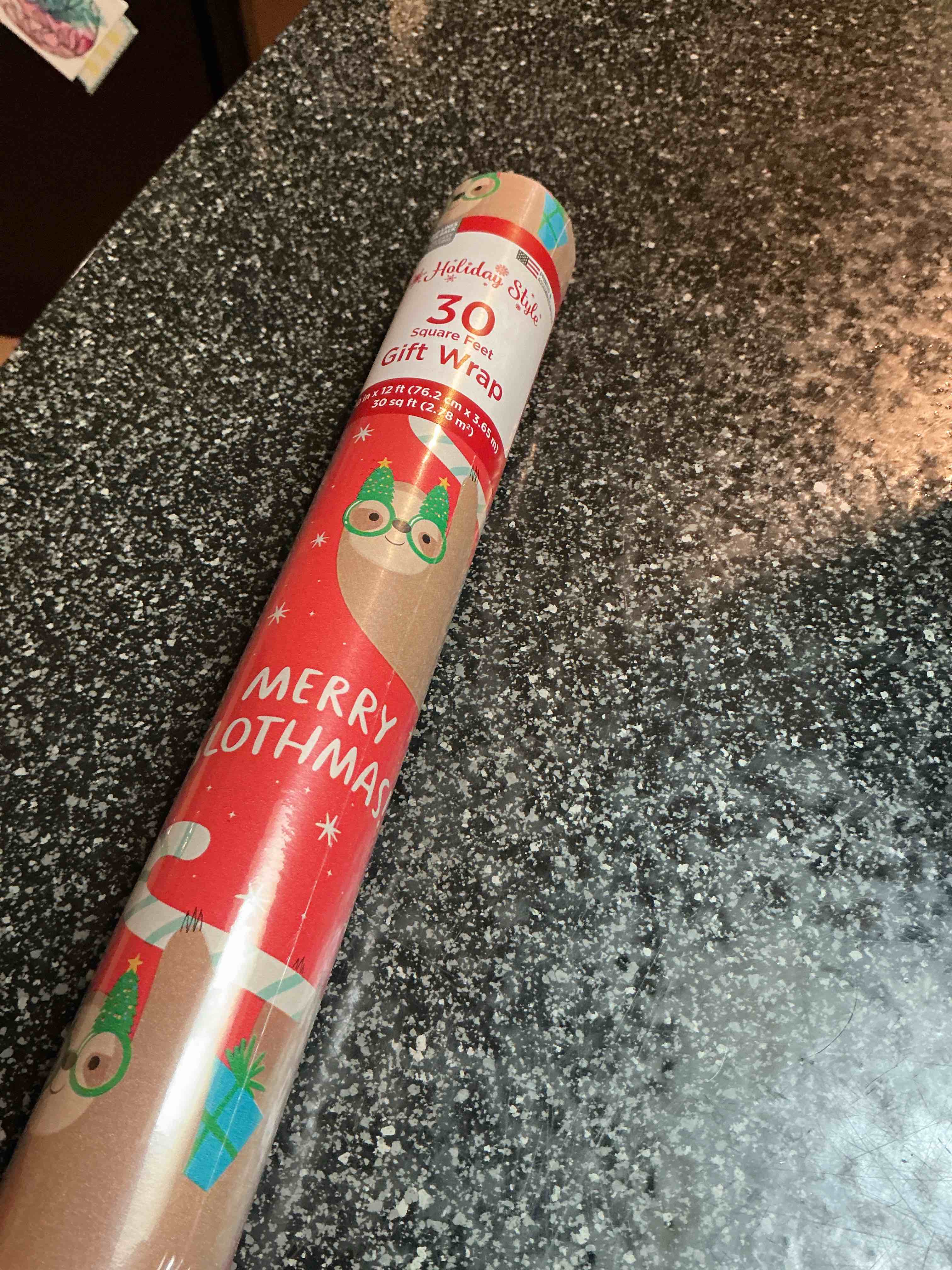 Holiday Style 30 Square Ft. Gift Wrap 
