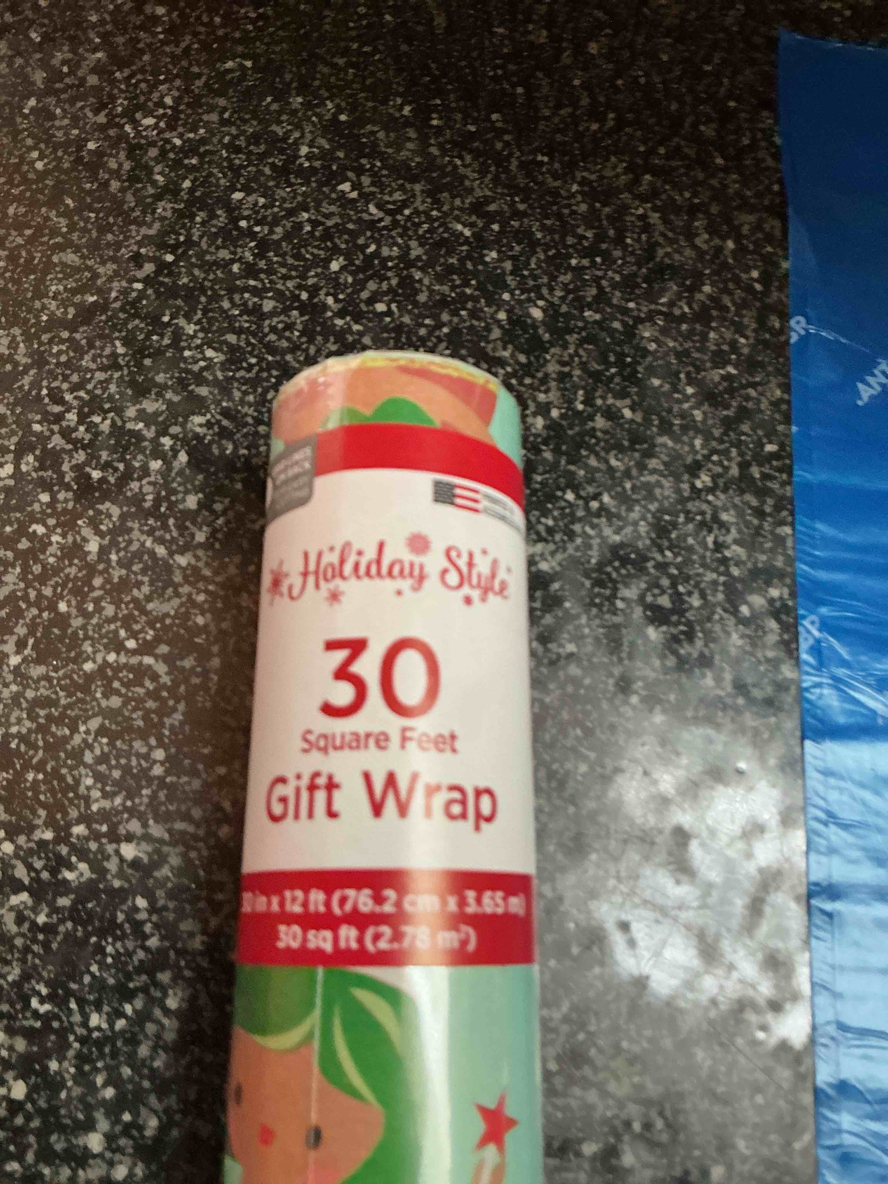 Holiday Style 30 Square Ft, Christmas Wrap 