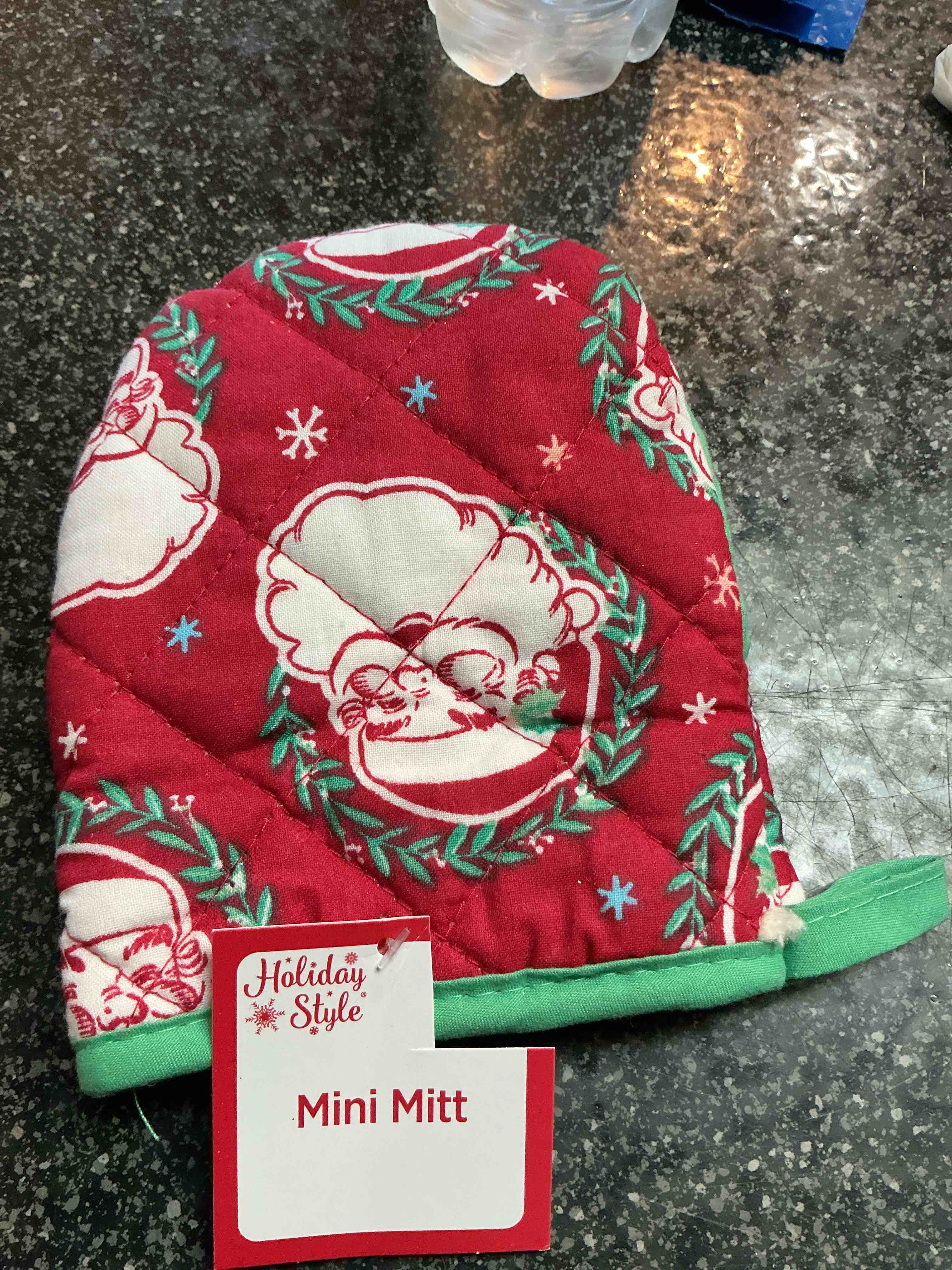 Holiday Style Mini Mitt 