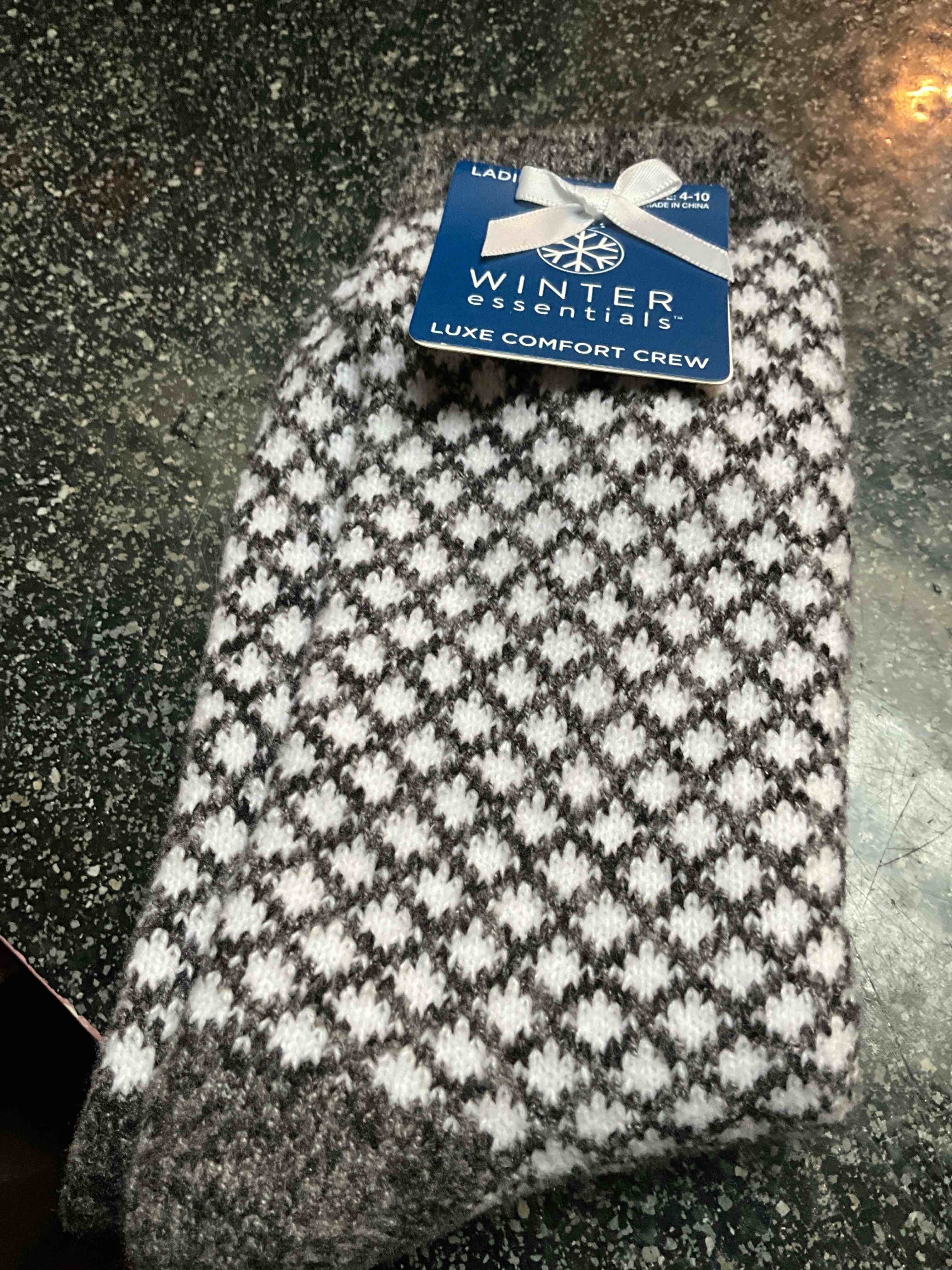 Ladies - Winter Essentials - Luxe Comfort Crew Socks 