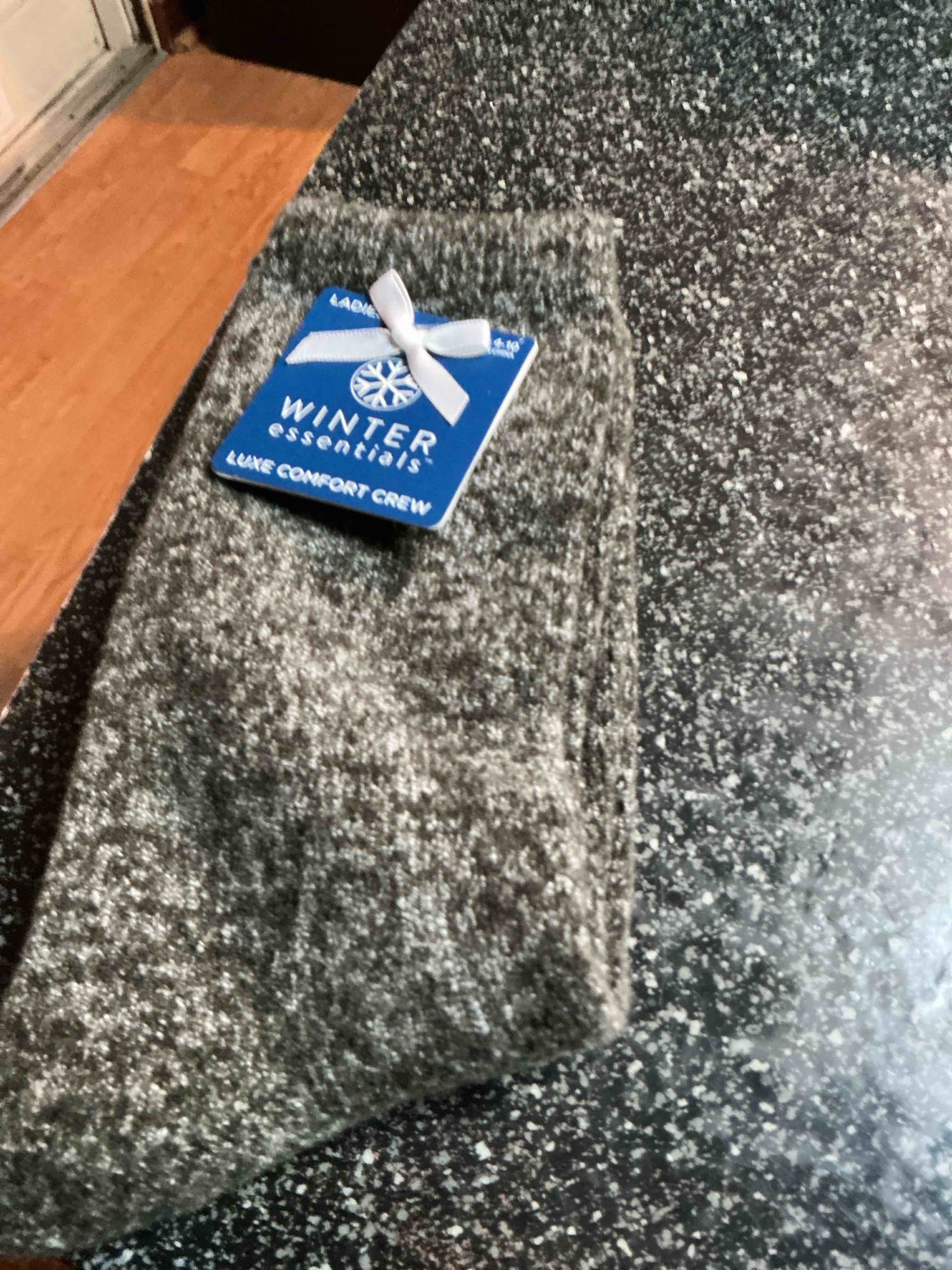 Winter Essentials Luxe Comfort Crew Socks